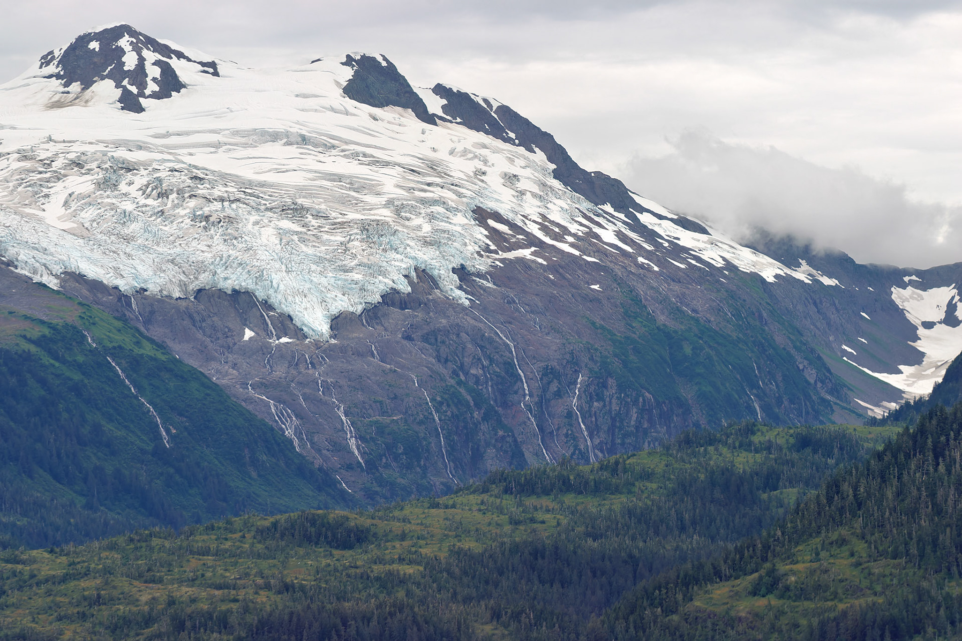 AK_20030803_0448_PS.dng