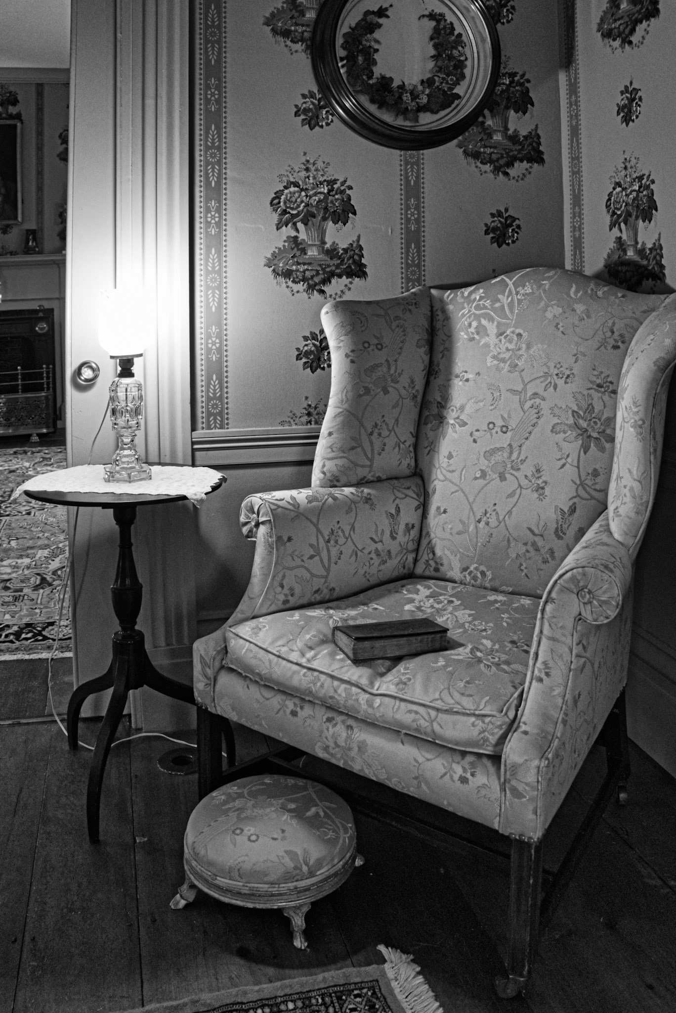 Black &amp; White 00319