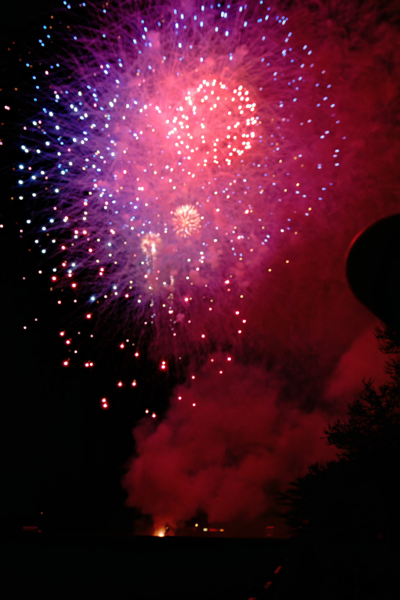 Fireworks_20160704_0082_PS.dng