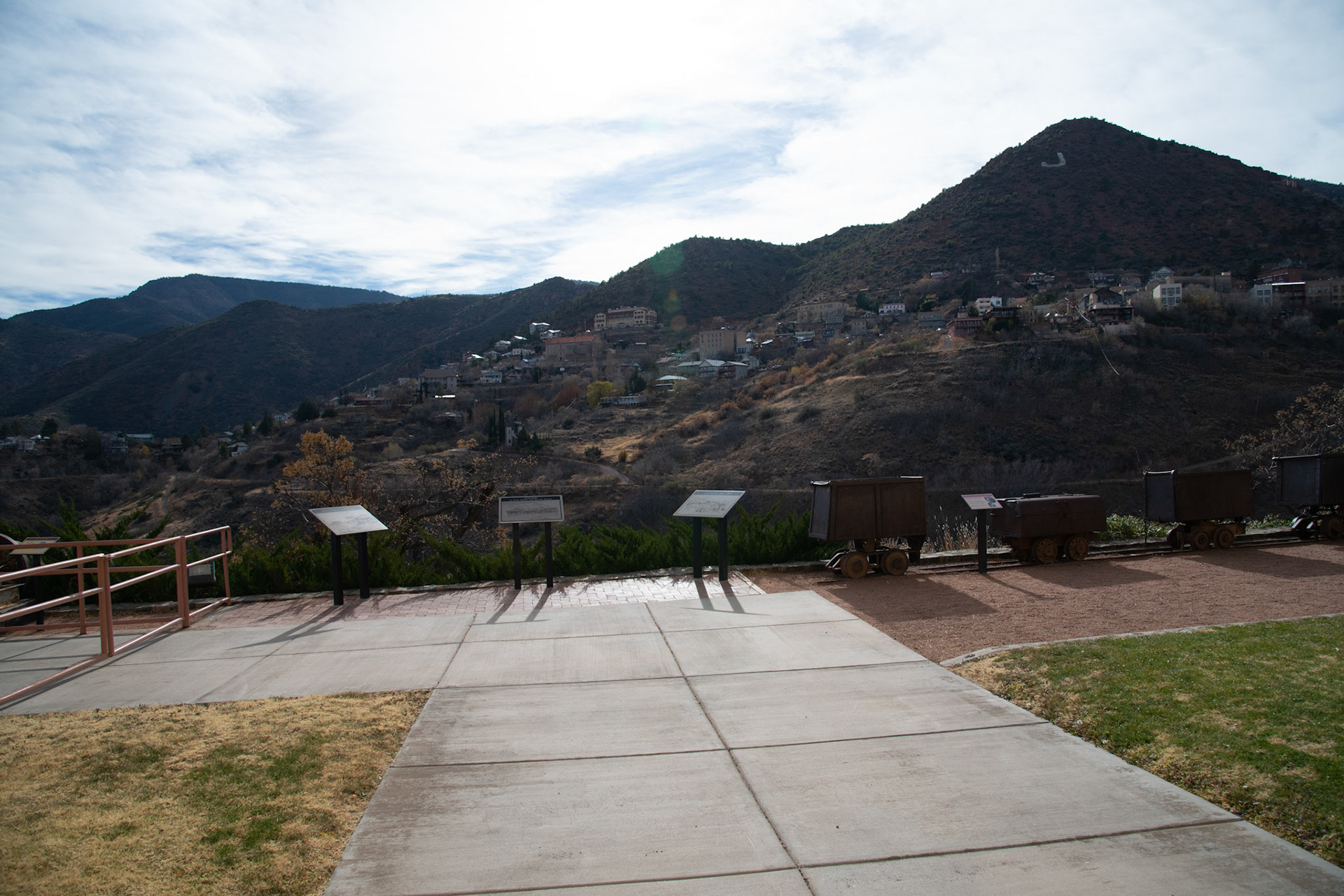 20121212_a866.NEF
