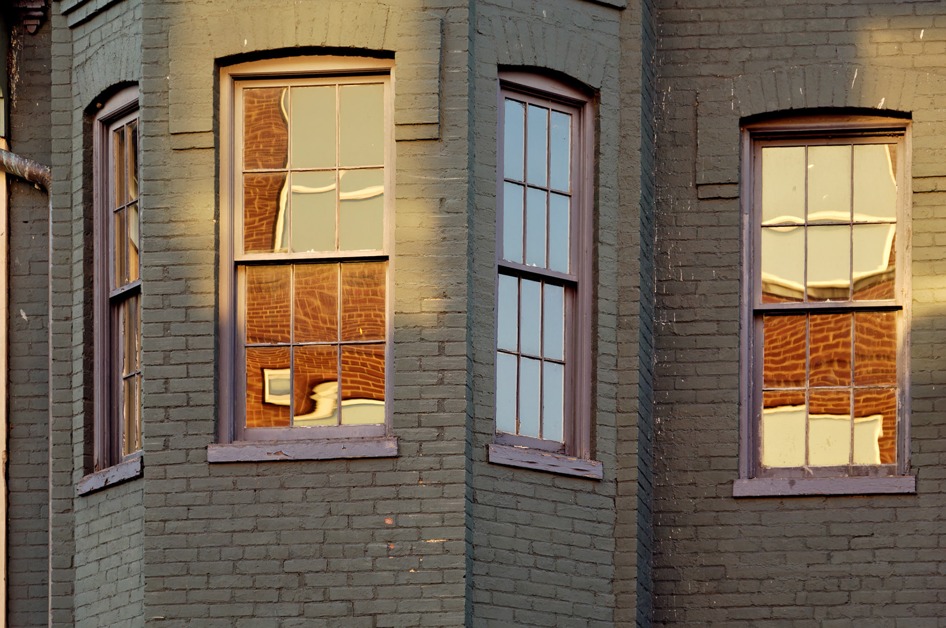 DC_20050913_0069_PS.dng