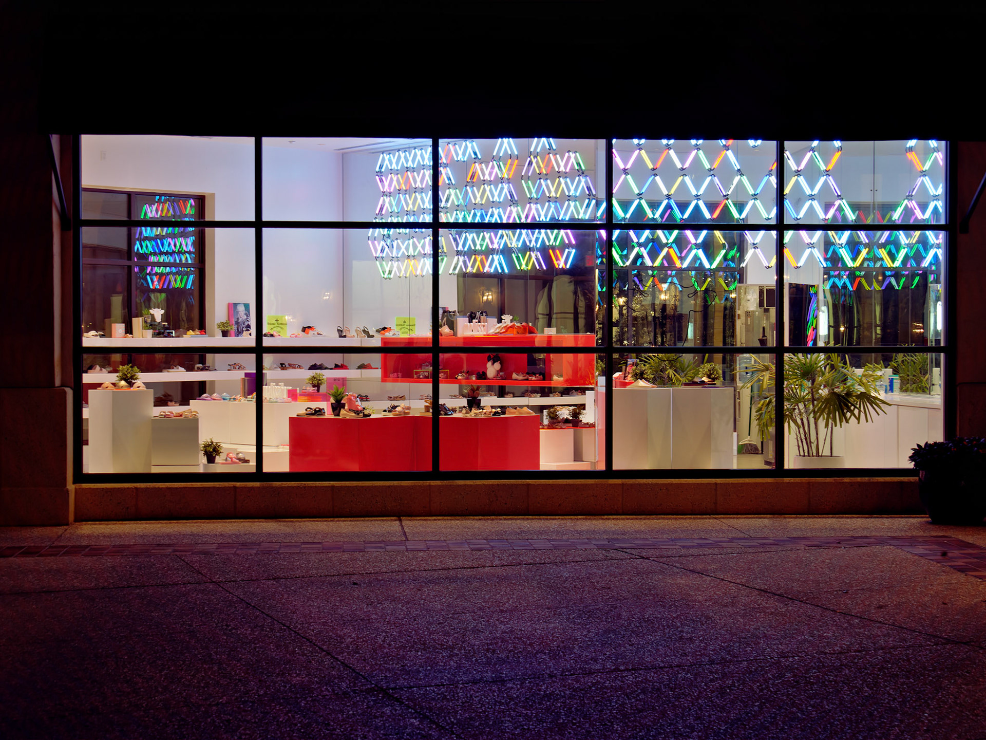 FL_Disney_20180422_0044_PS.dng