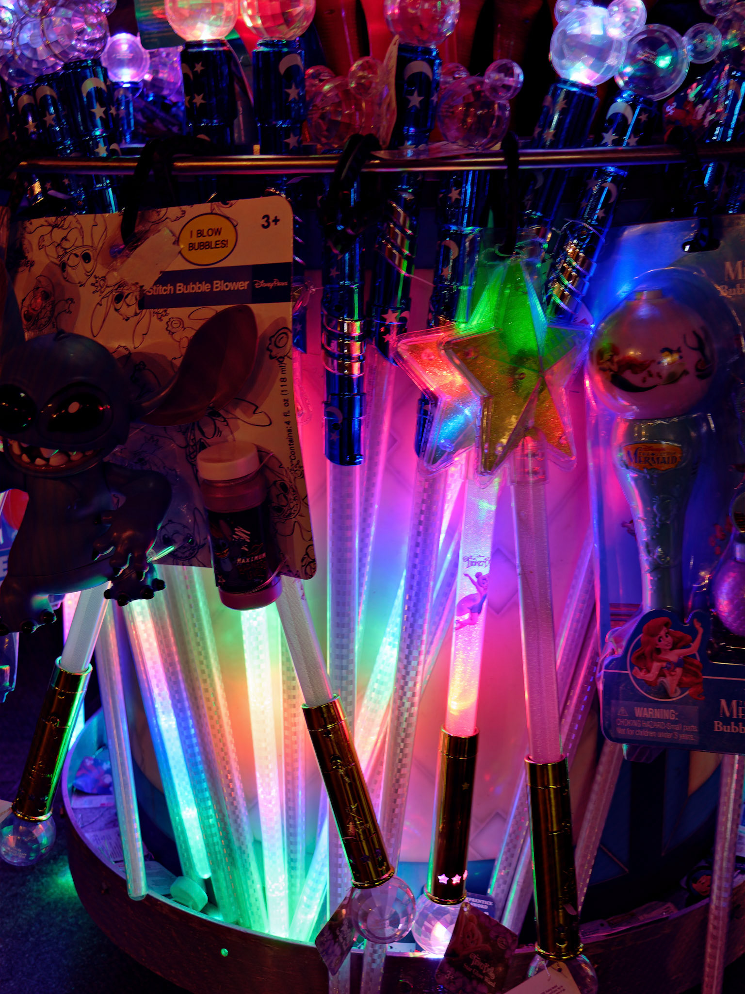 FL_Disney_20180422_0042_PS.dng