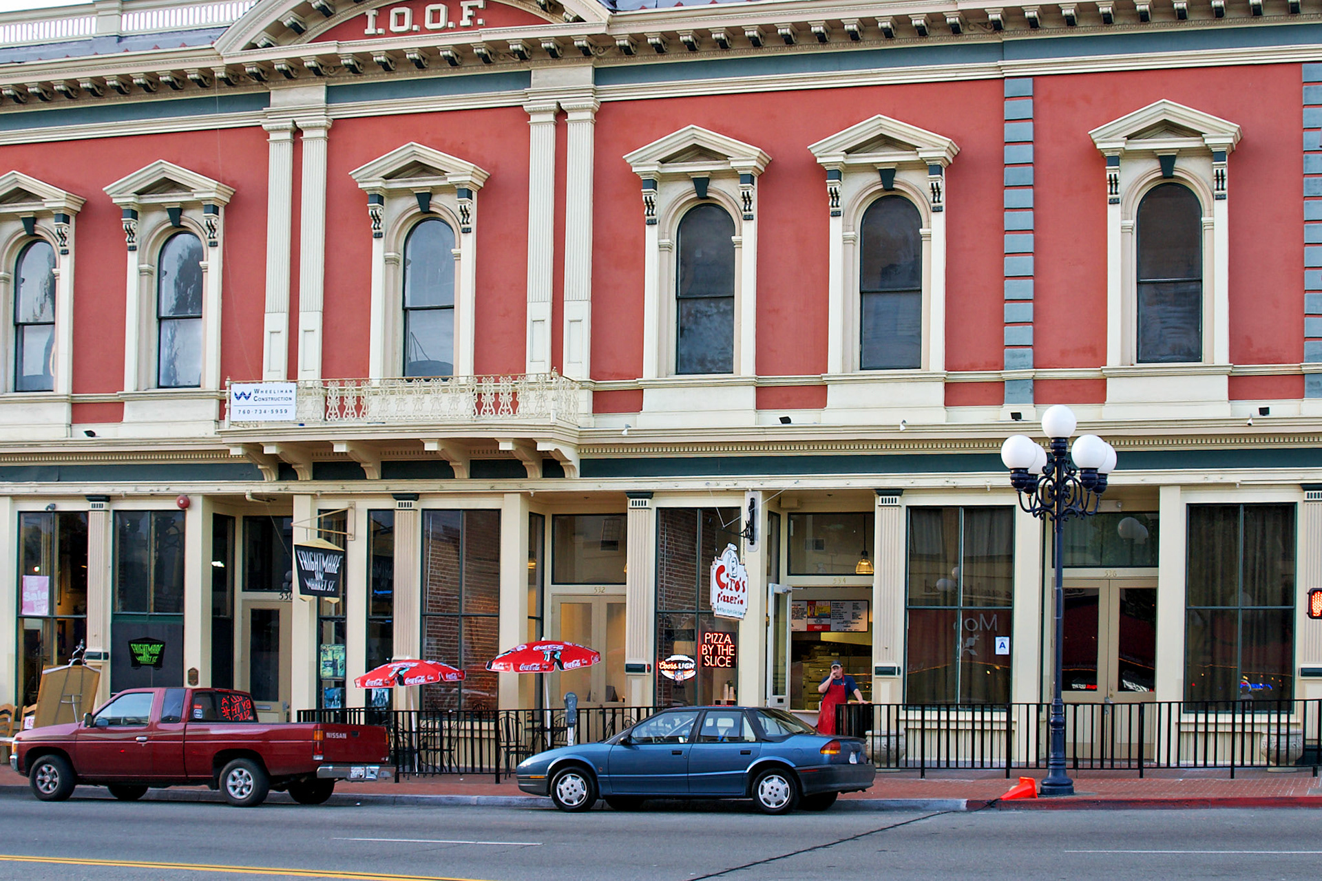 CA_SanDiego_20030327_0045_PS.dng