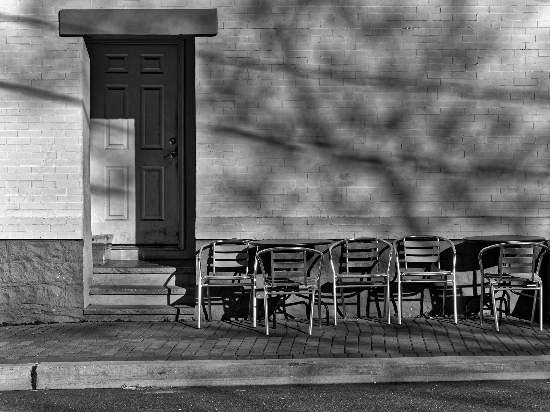 Black &amp; White 00021