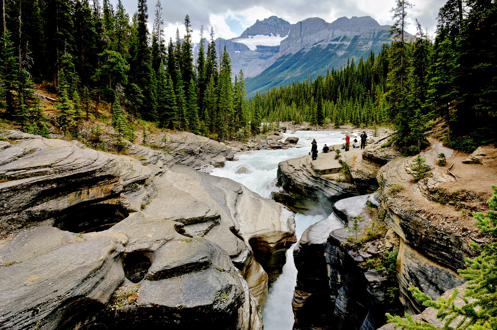 CN_20060802_0420_PS.dng