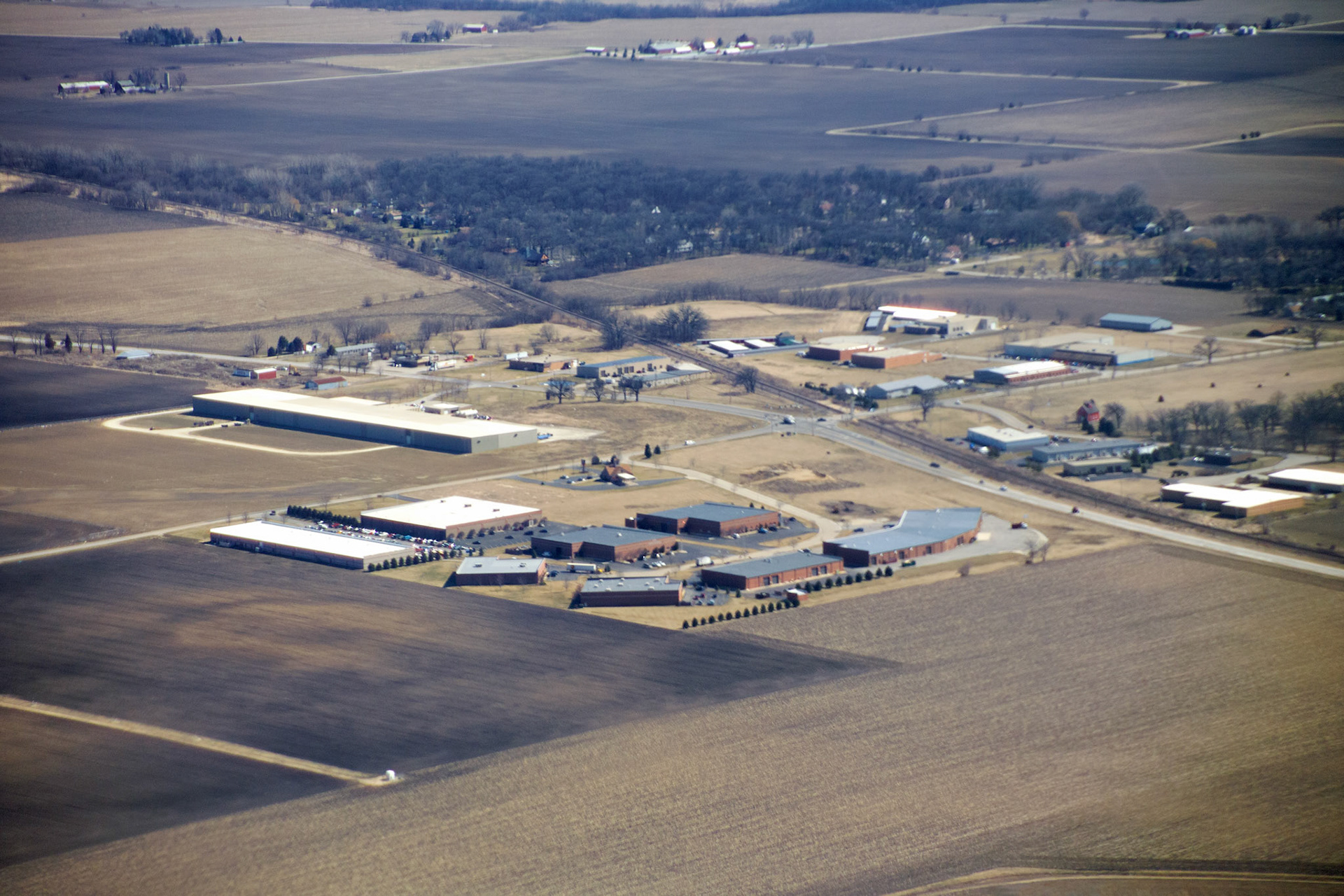 Aerials_20040322_0224_PS.dng