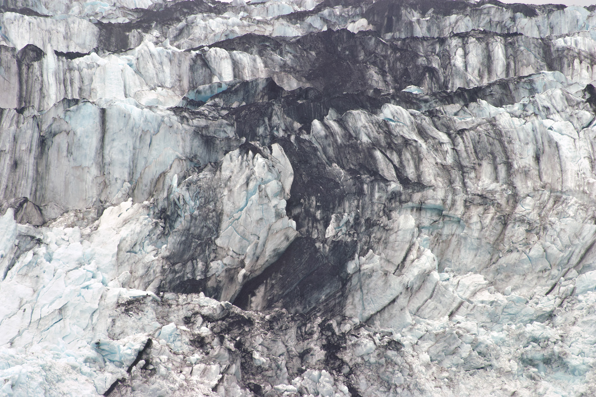 AK_20030803_0514_PS.dng