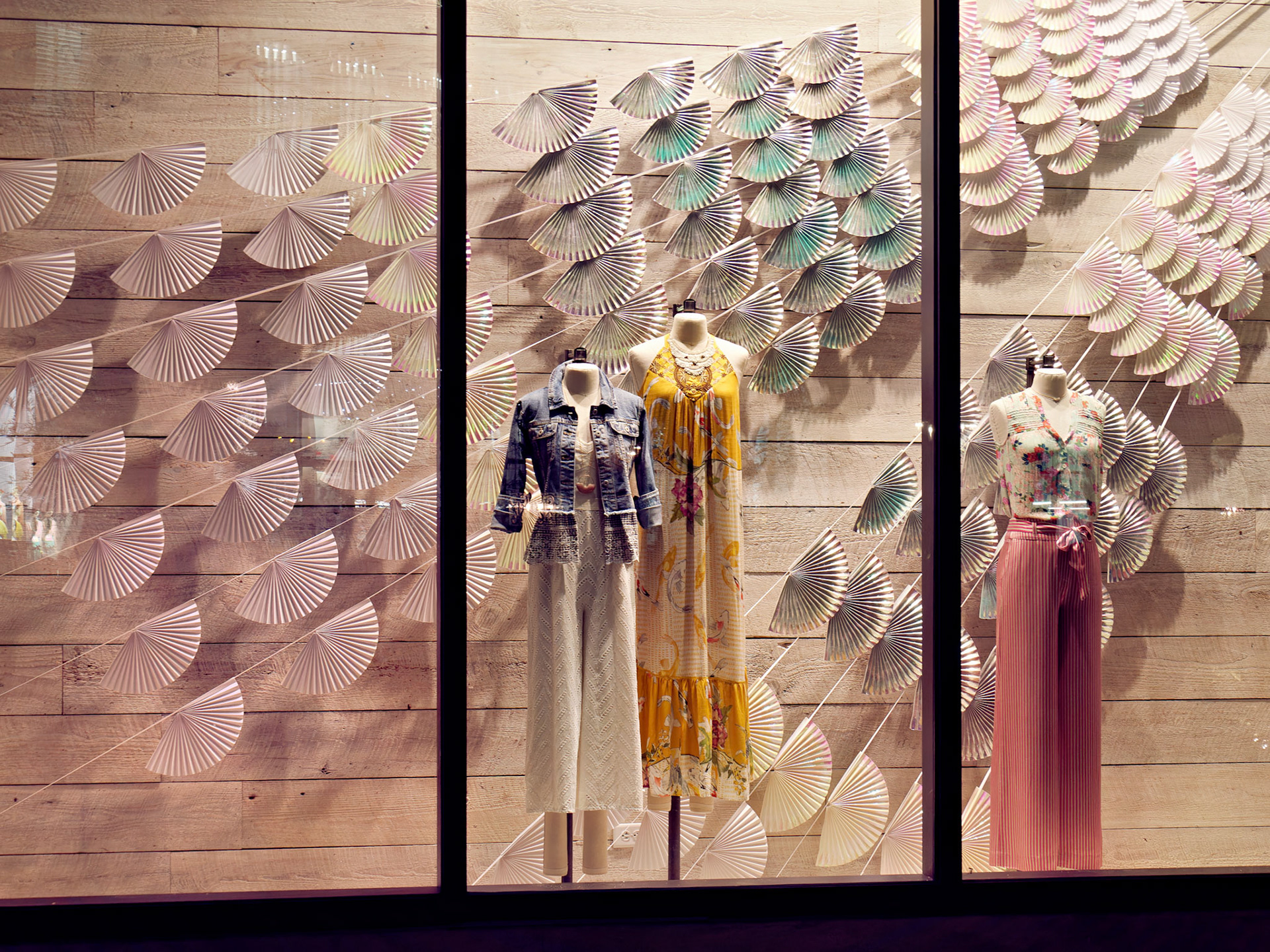 FL_Disney_20180422_0045_PS.dng