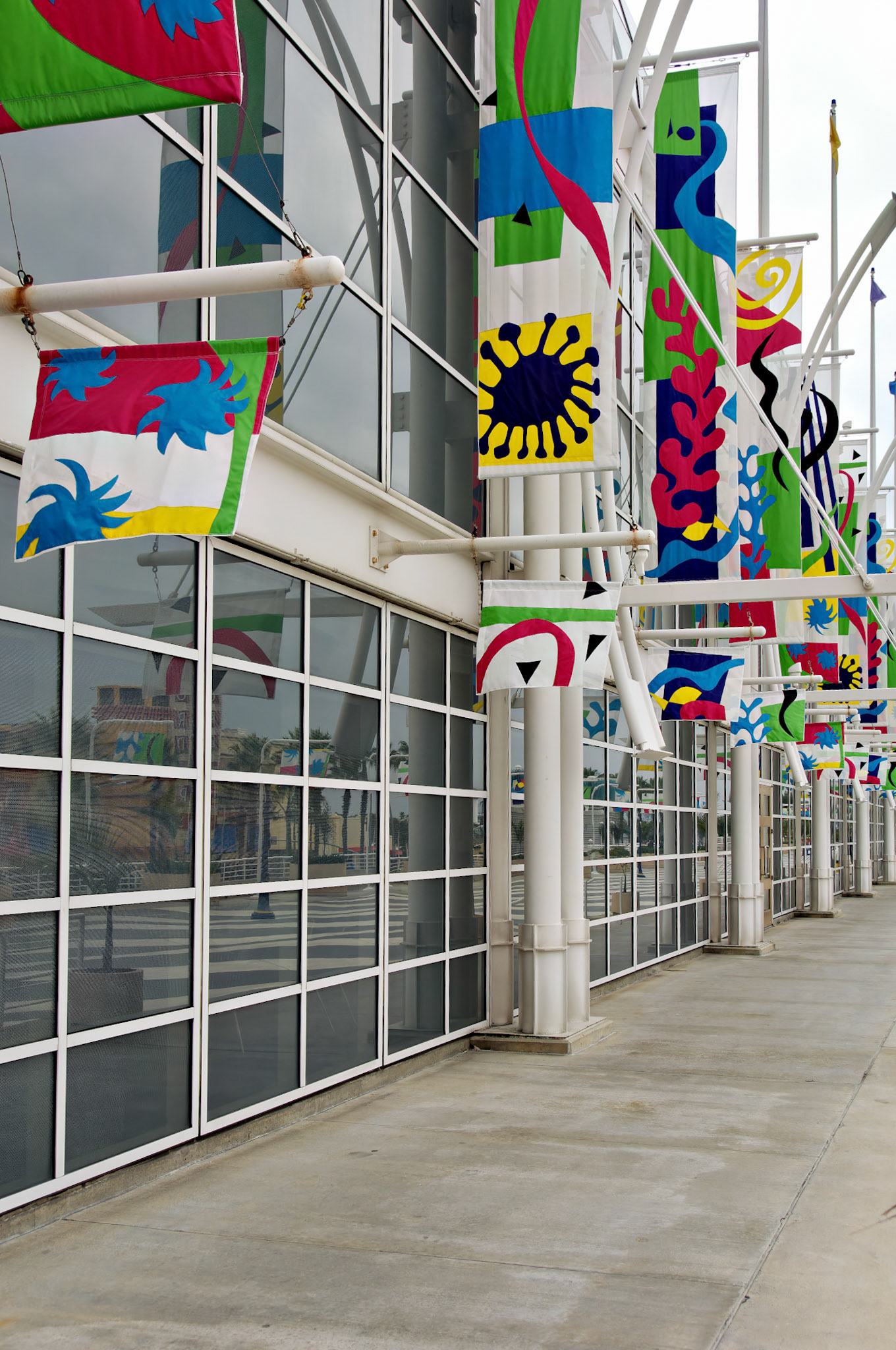 CA_LA_20060503_0303_PS.dng