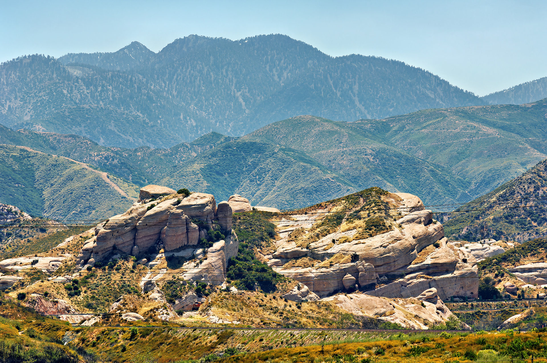 CA_20050613_0021_PS.dng