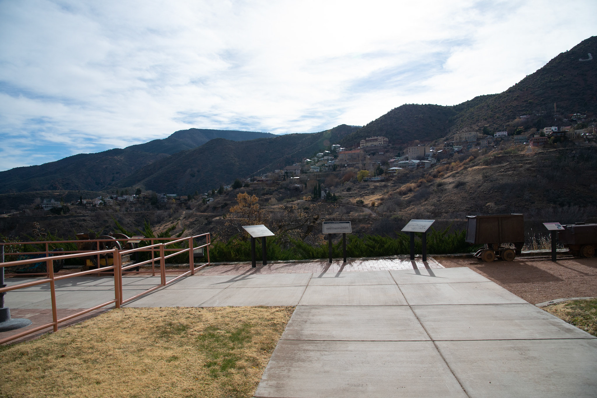 20121212_a867.NEF