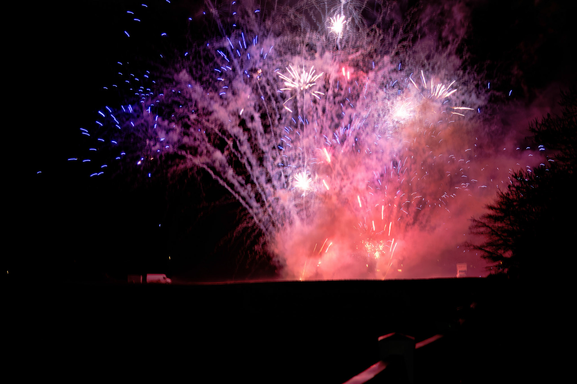 Fireworks_20160704_0069_PS.dng