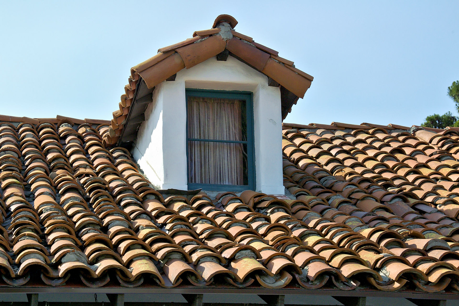 CA_Missions_20030515_0047_PS.dng