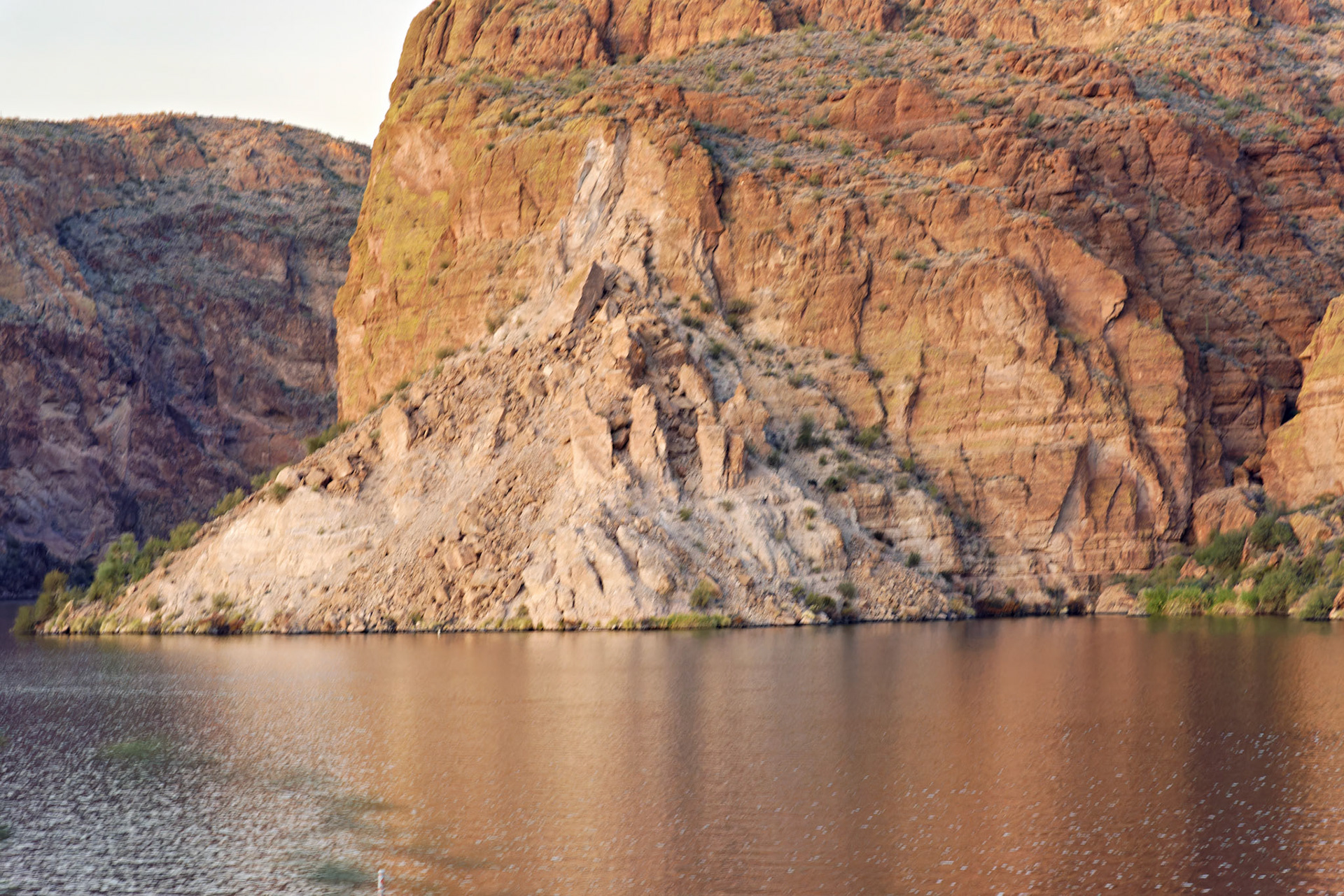 AZ_20121209_0233_PS.dng