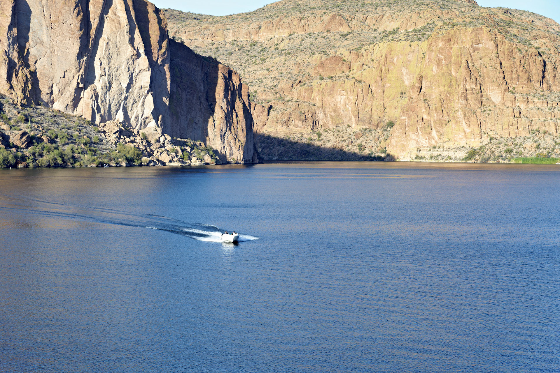 AZ_20121209_0383_PS.dng