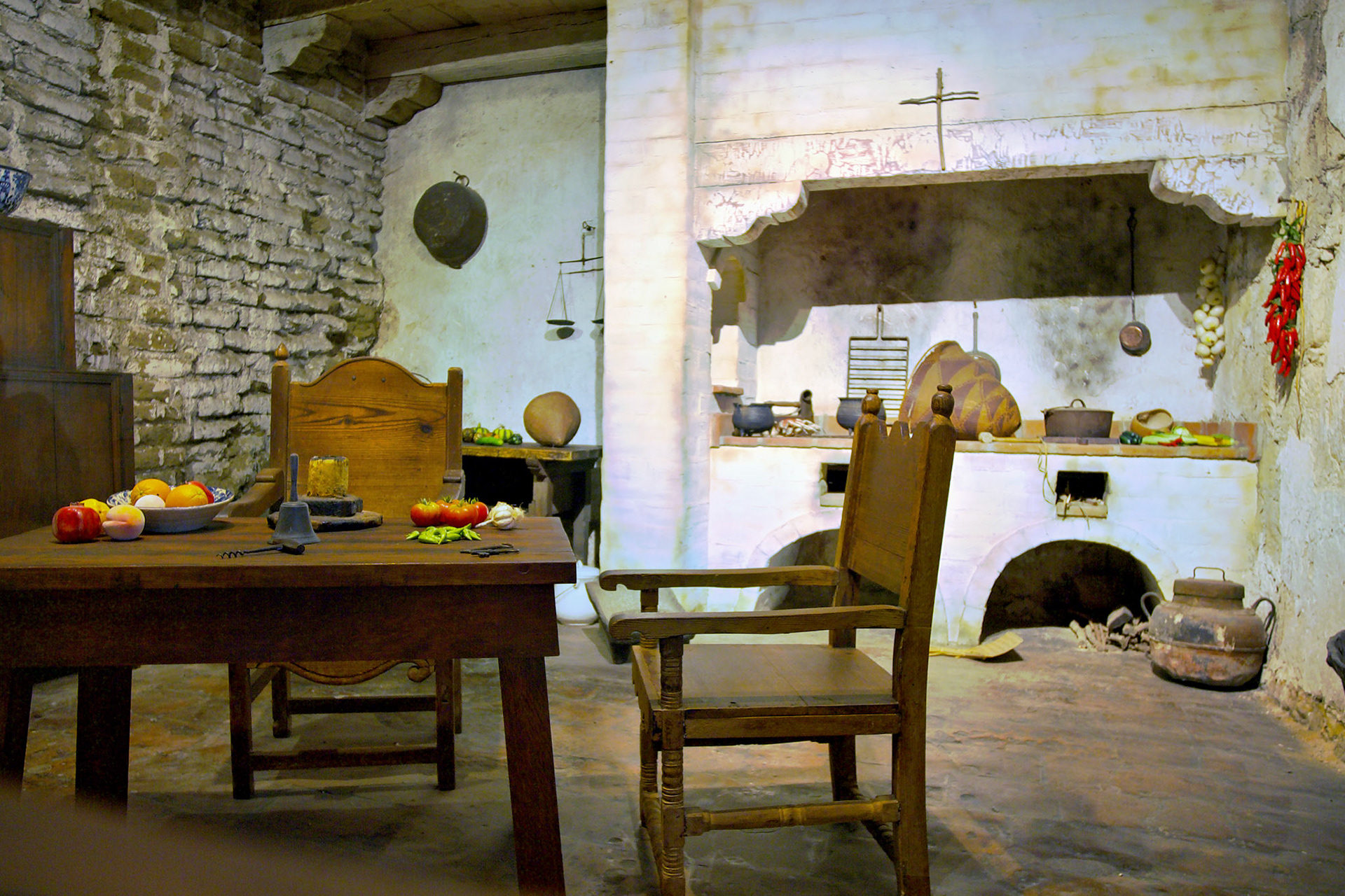 CA_Missions_20030515_0028_PS.dng