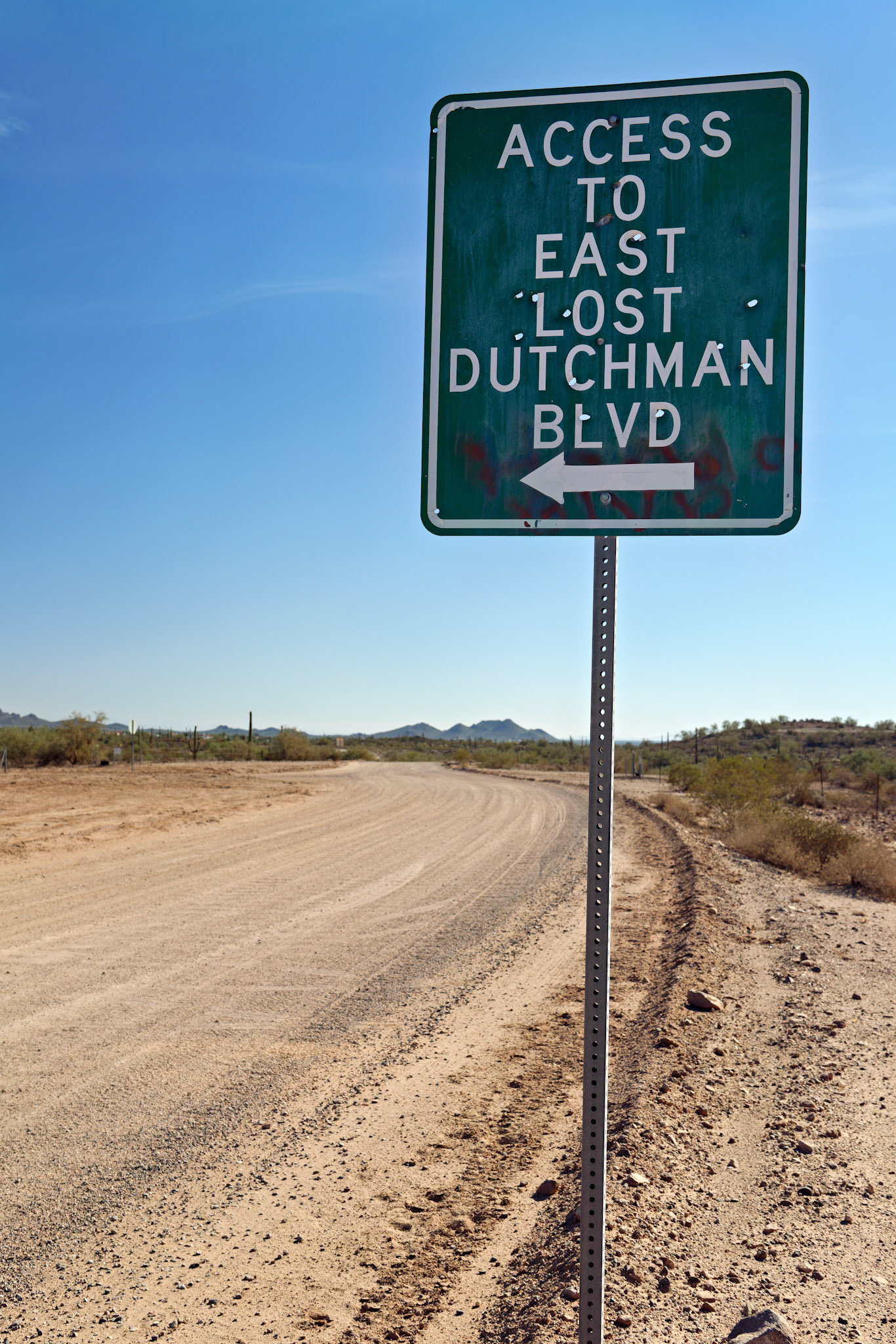 AZ_20121209_0317_PS.dng