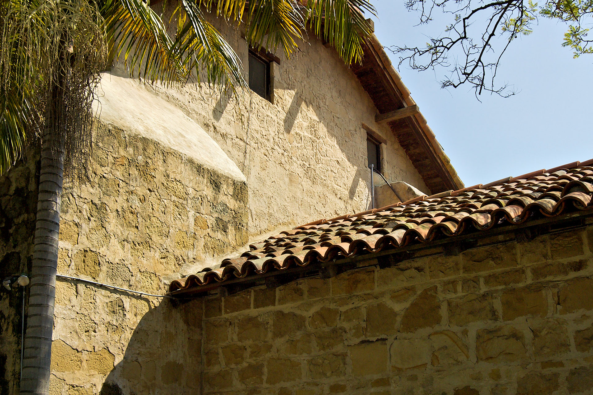 CA_Missions_20030515_0039_PS.dng