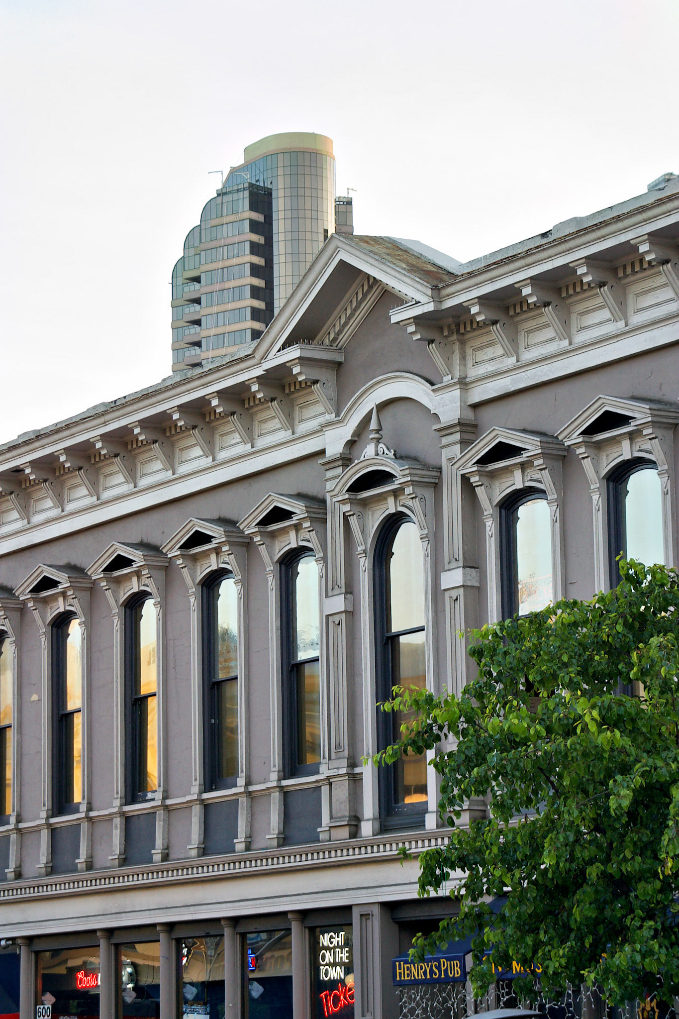 CA_SanDiego_20030327_0038_PS.dng