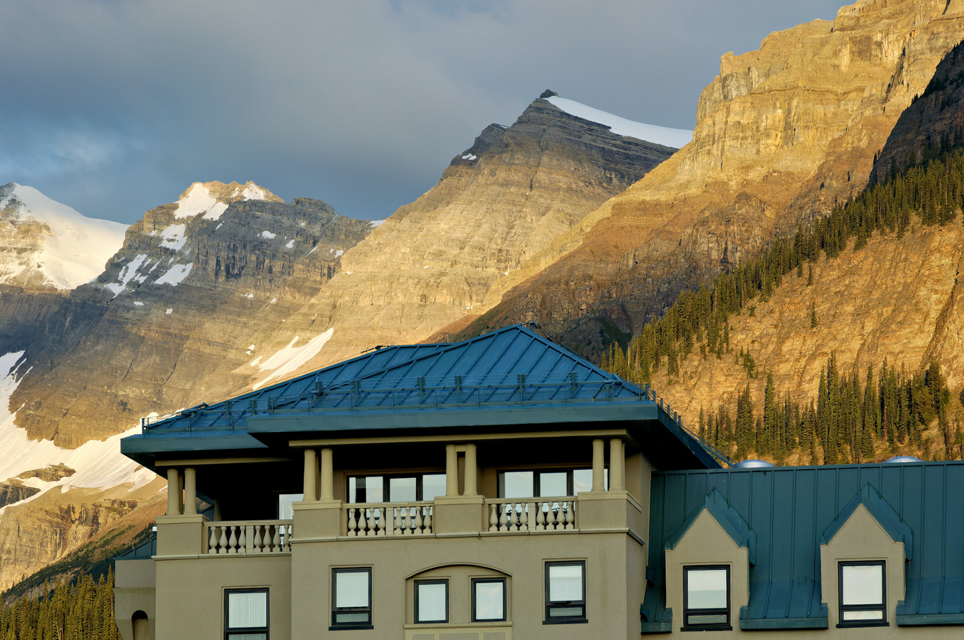 CN_20060803_0274_PS.dng