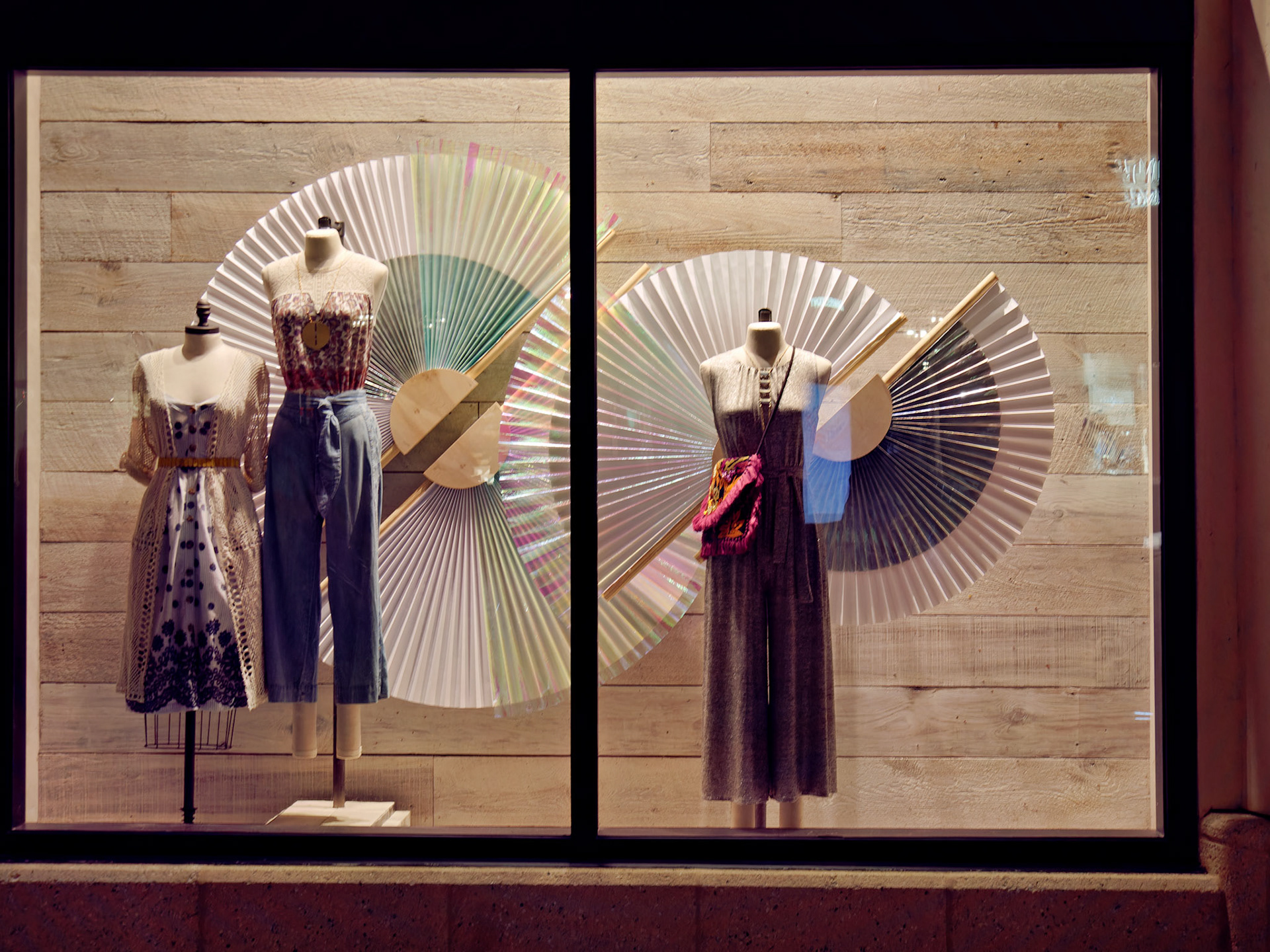 FL_Disney_20180422_0046_PS.dng