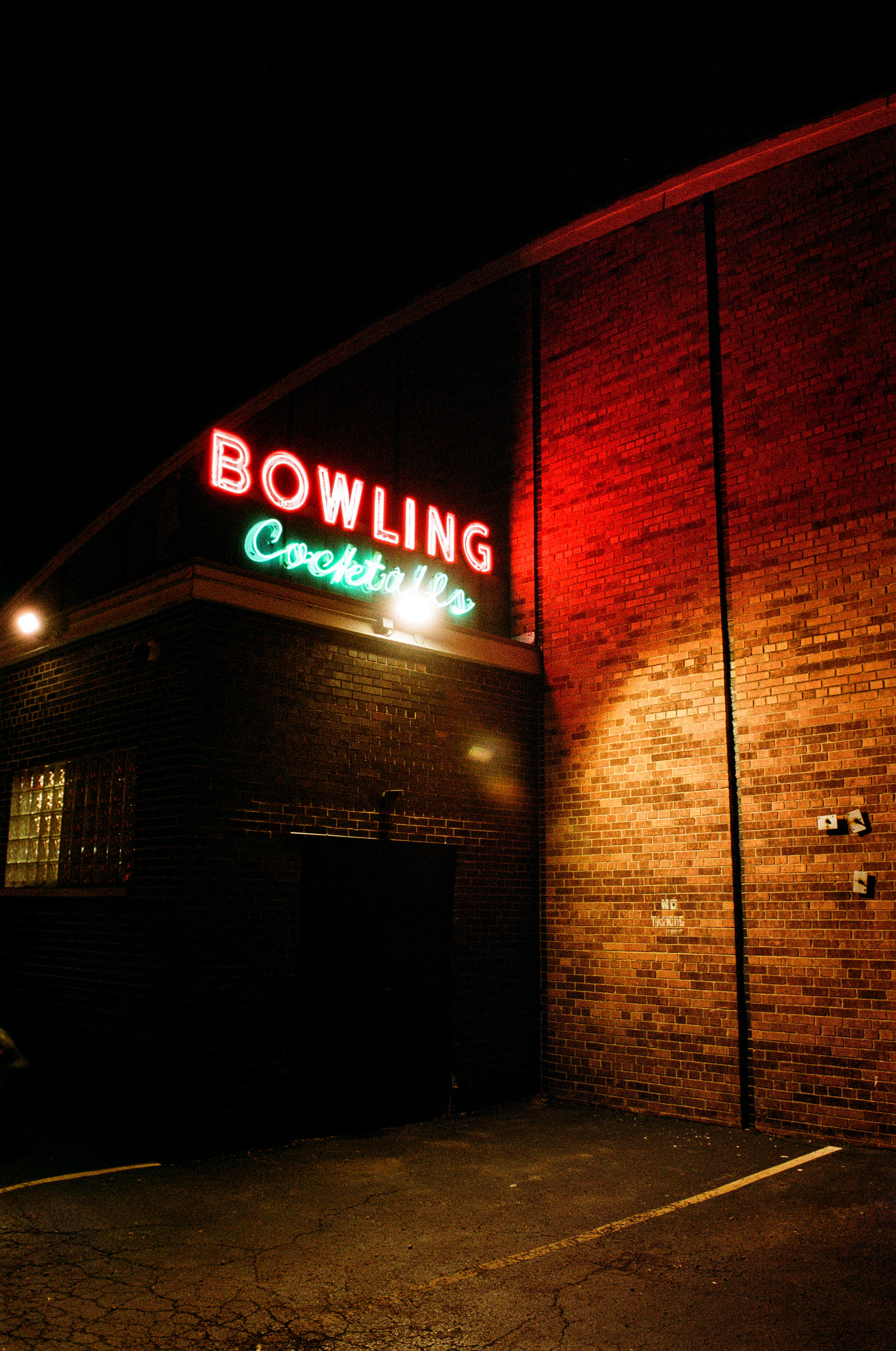 Nikon F100, 28-70mm f/2.8, Kodak Portra 160