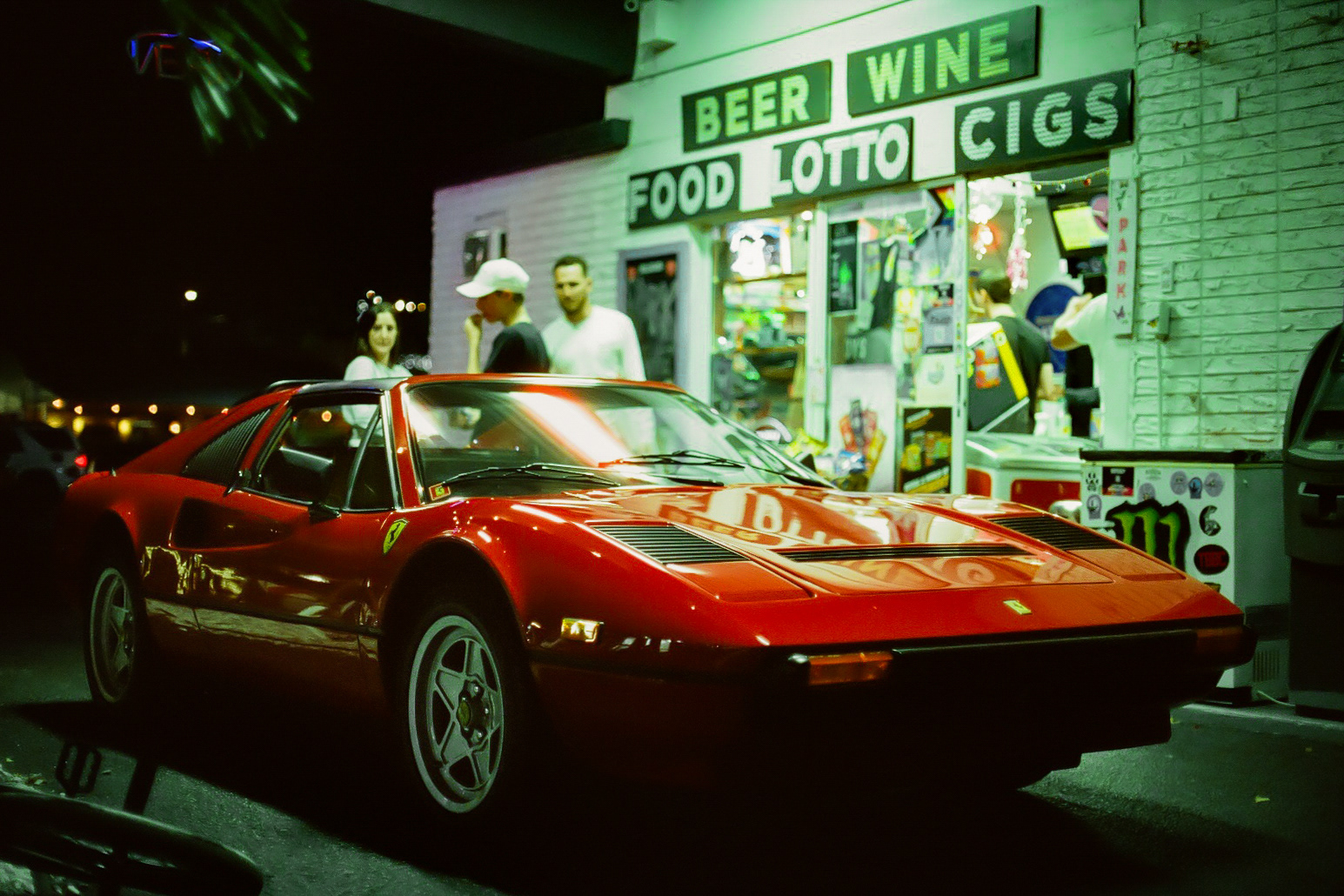 Canon New F-1, 28mm f/2.8, Cinestill 800T