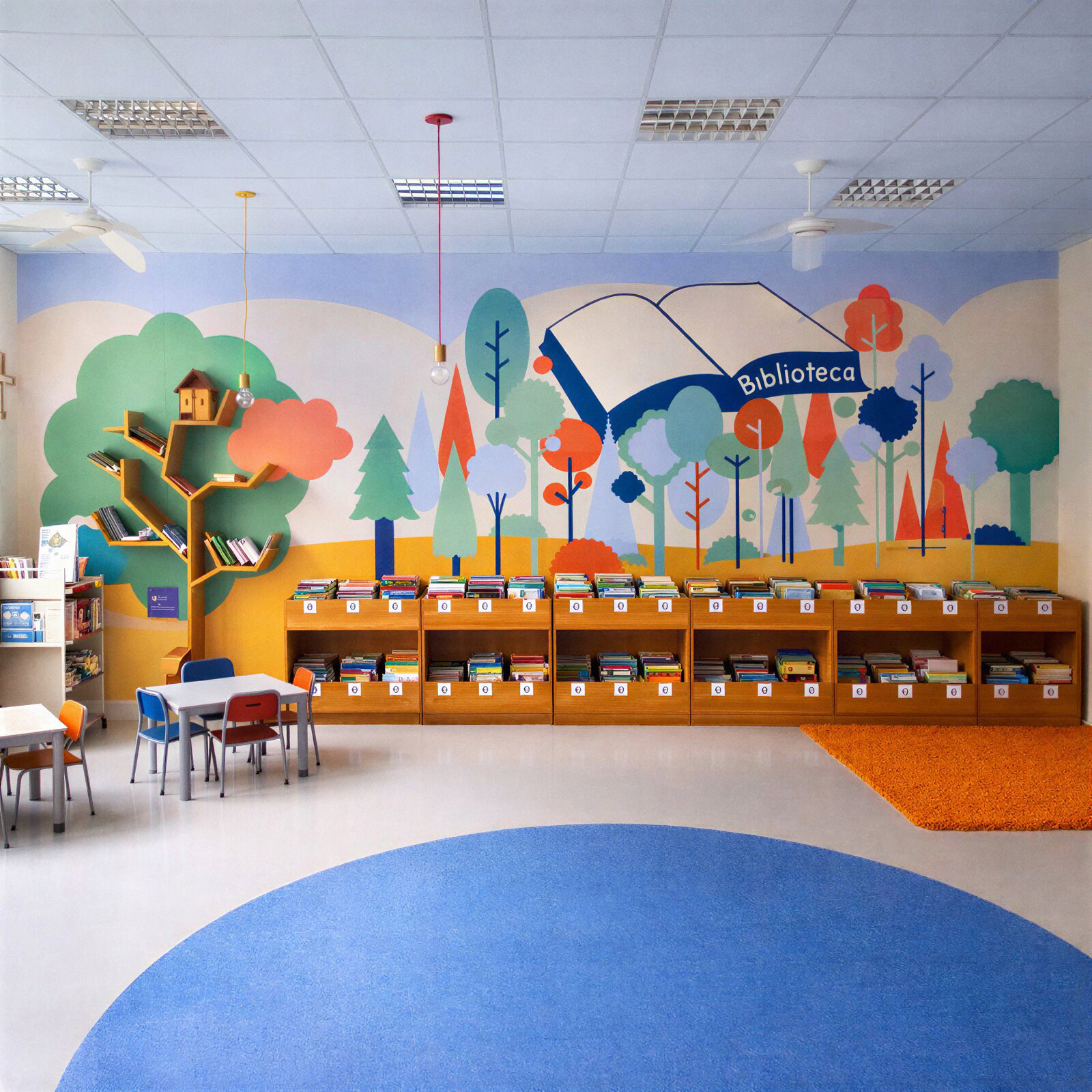 Biblioteca infantil_ Colégio Santo Américo