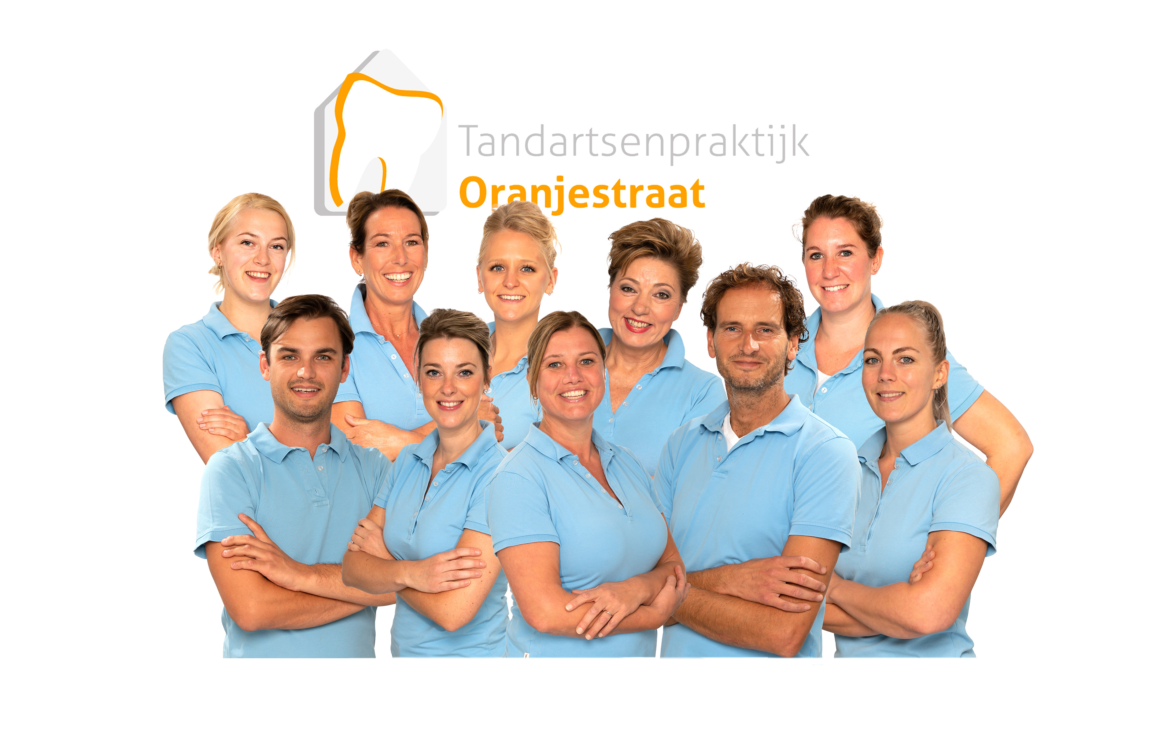Teamfoto tandartsenpraktijk Oranjestraat, Best. Coronaproof teamcompositie