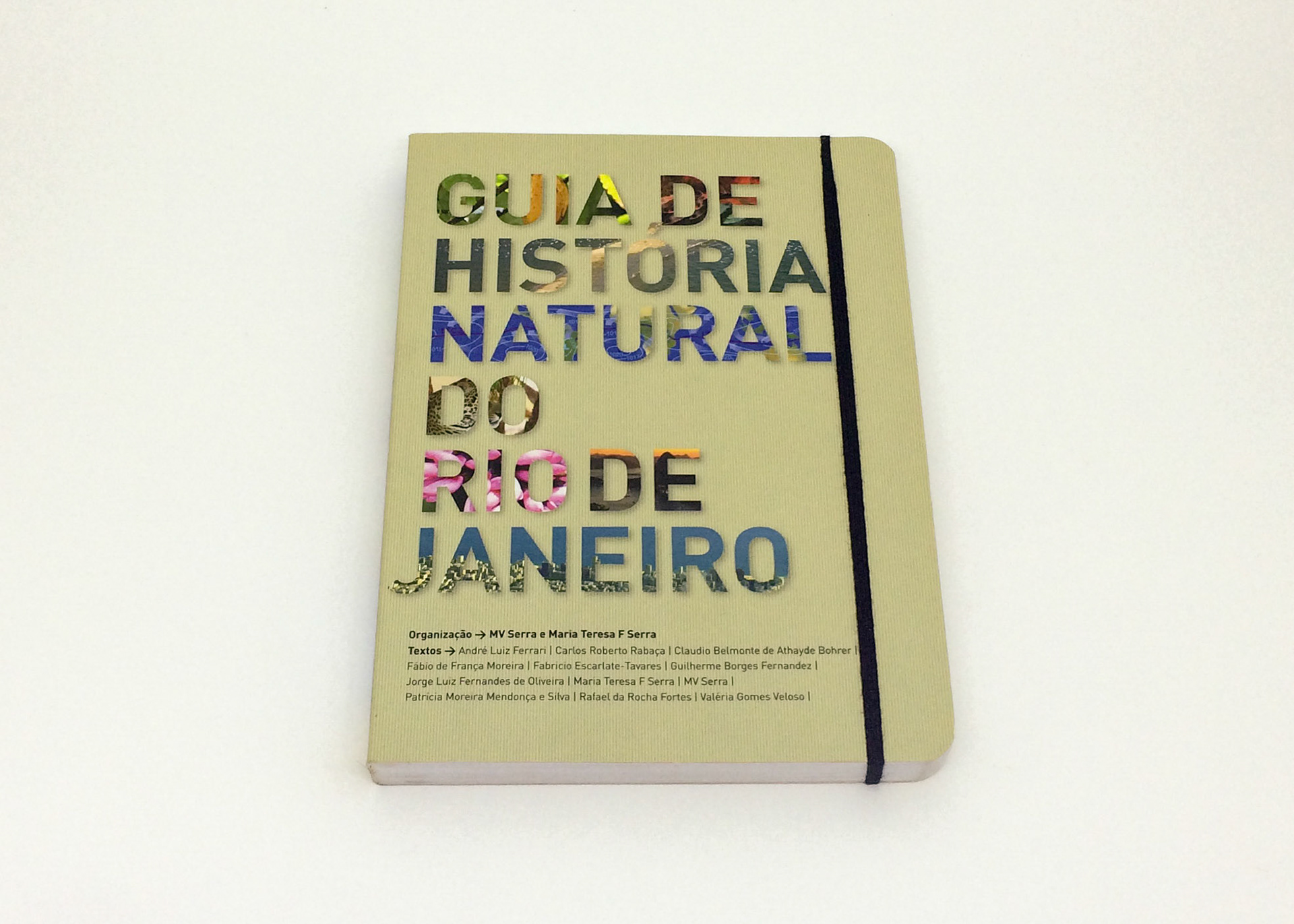 book cover "Guia de história natural do rio de janeiro". Design by tatiana buratta and evelyn grumach