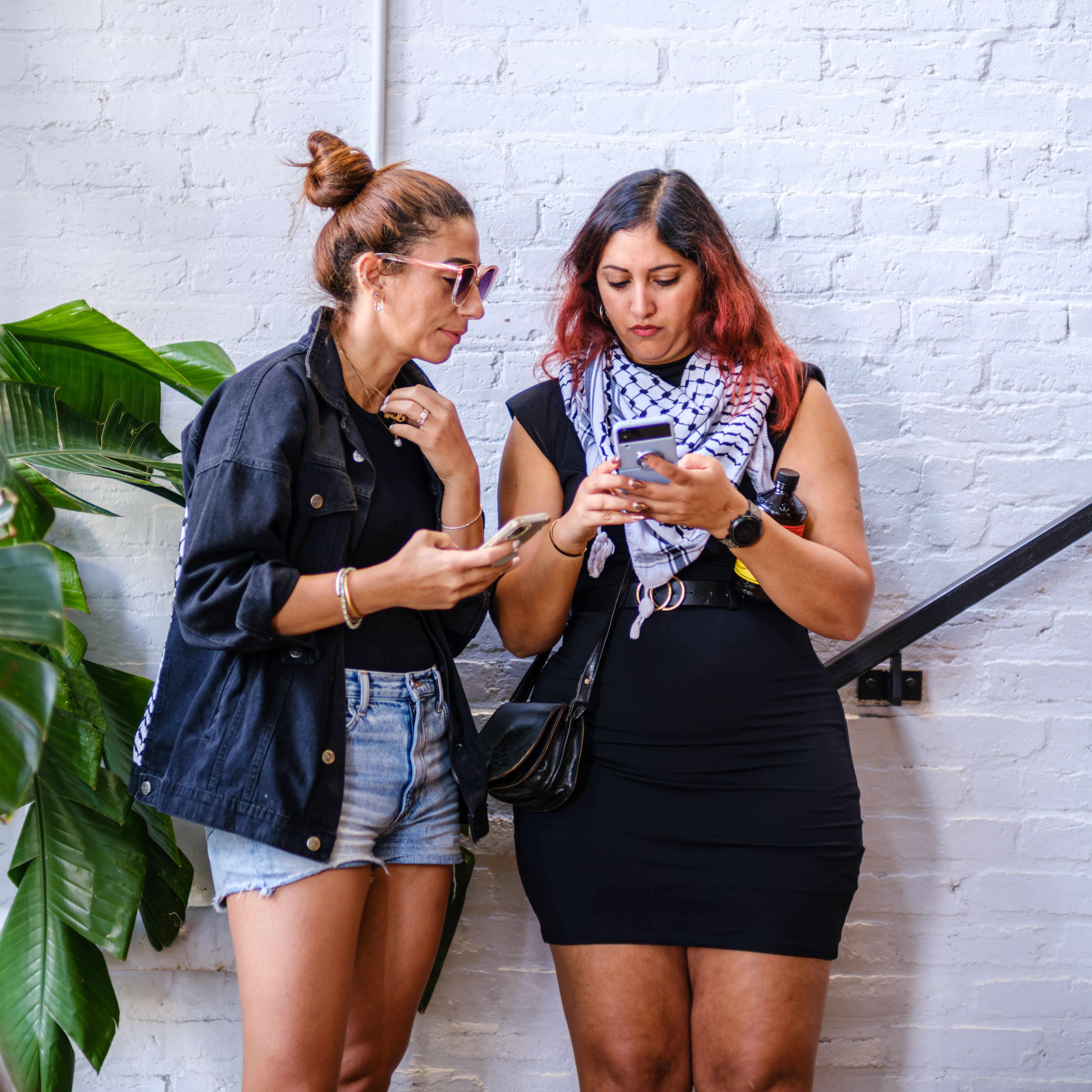 Jinan Deena organizing the pop-up
