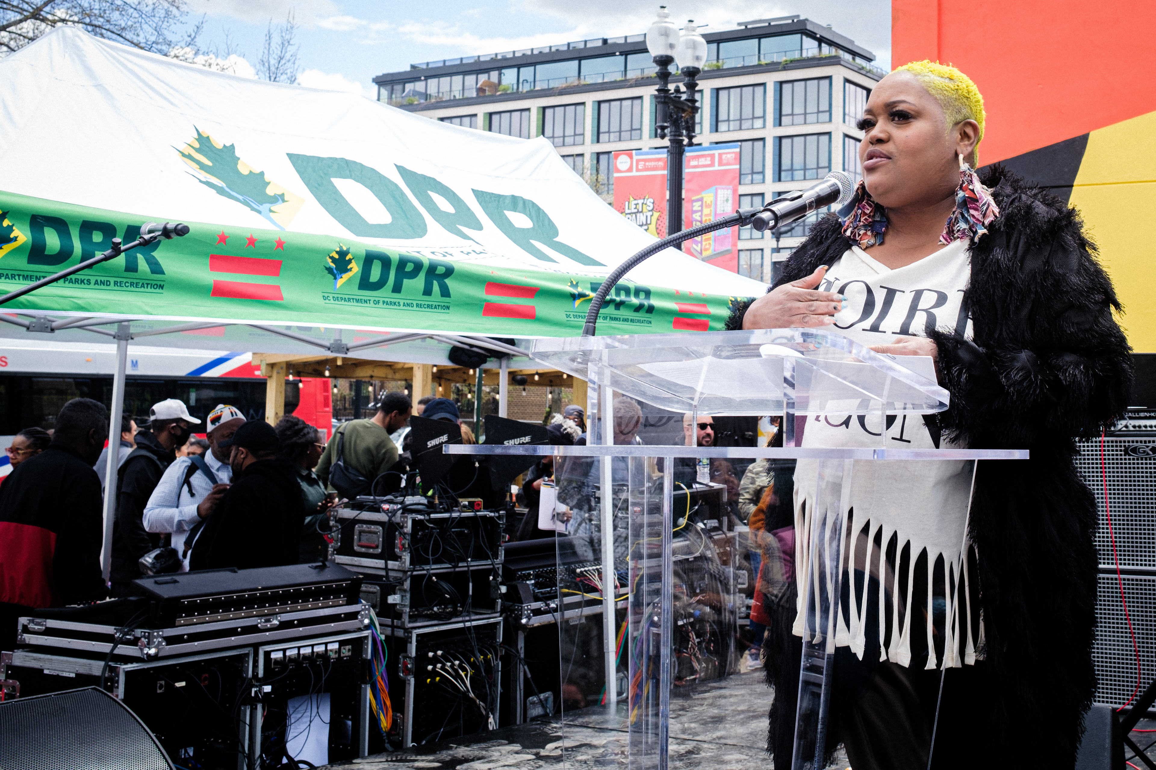 Poet Taylor MC's the event