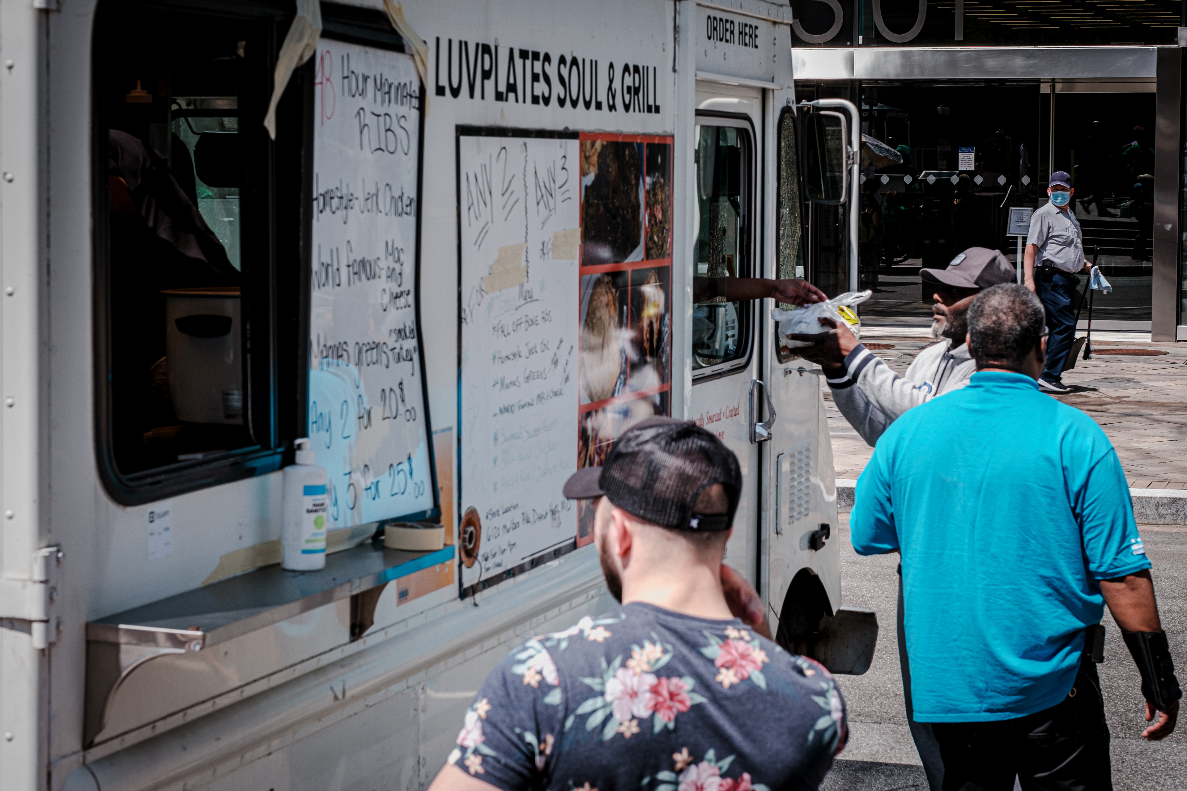 A variety of food trucks were present at Freedom Plaza