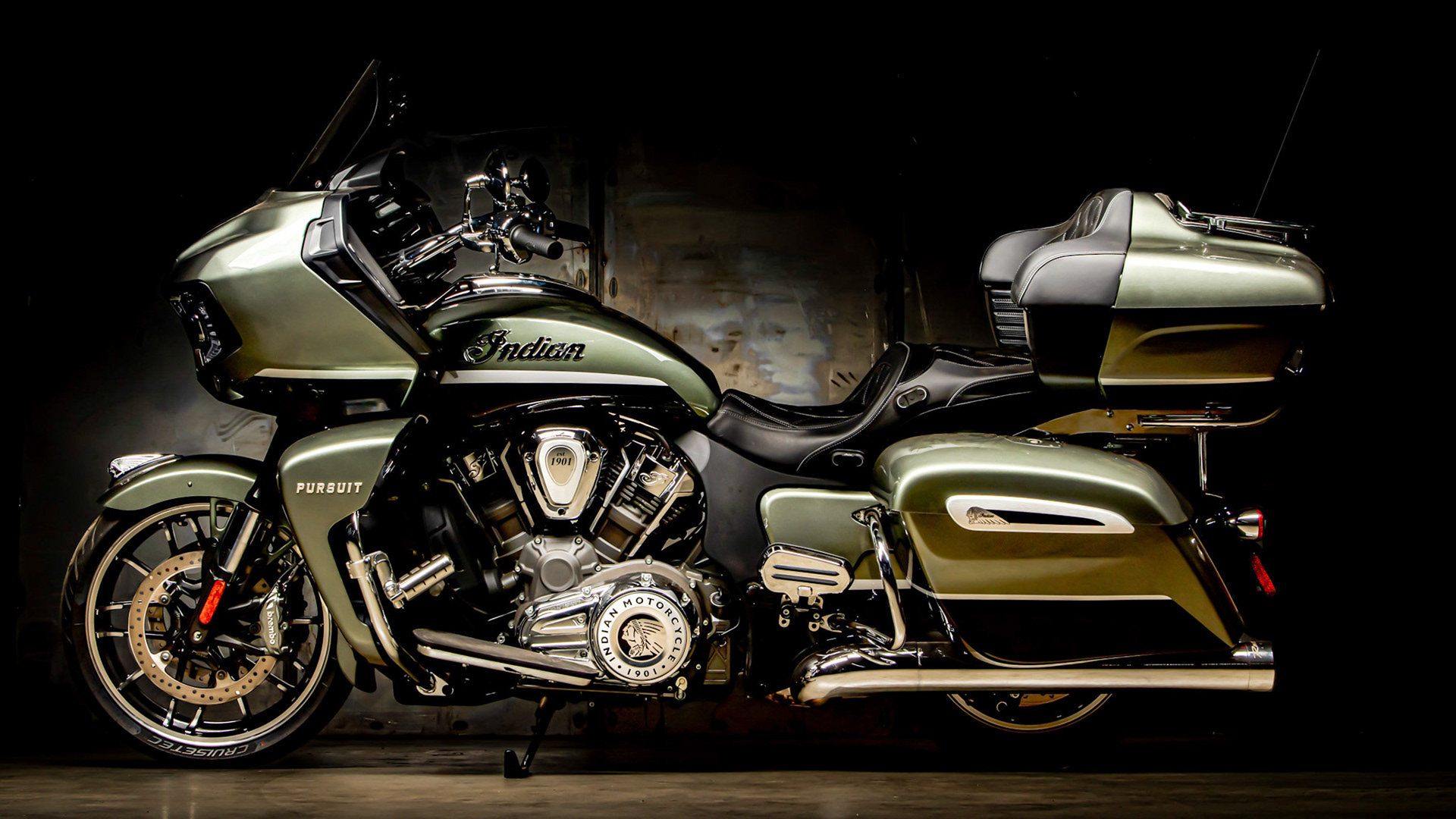 2023 Indian Pursuit "Jade"