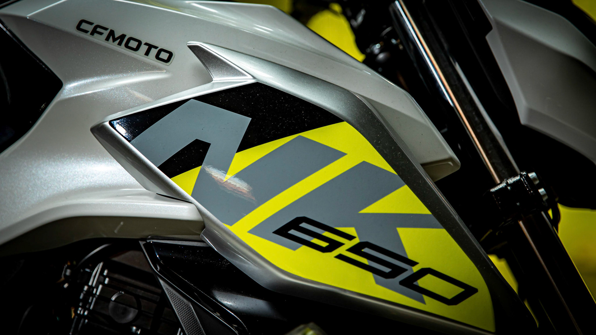 2023 CF Moto NK 650