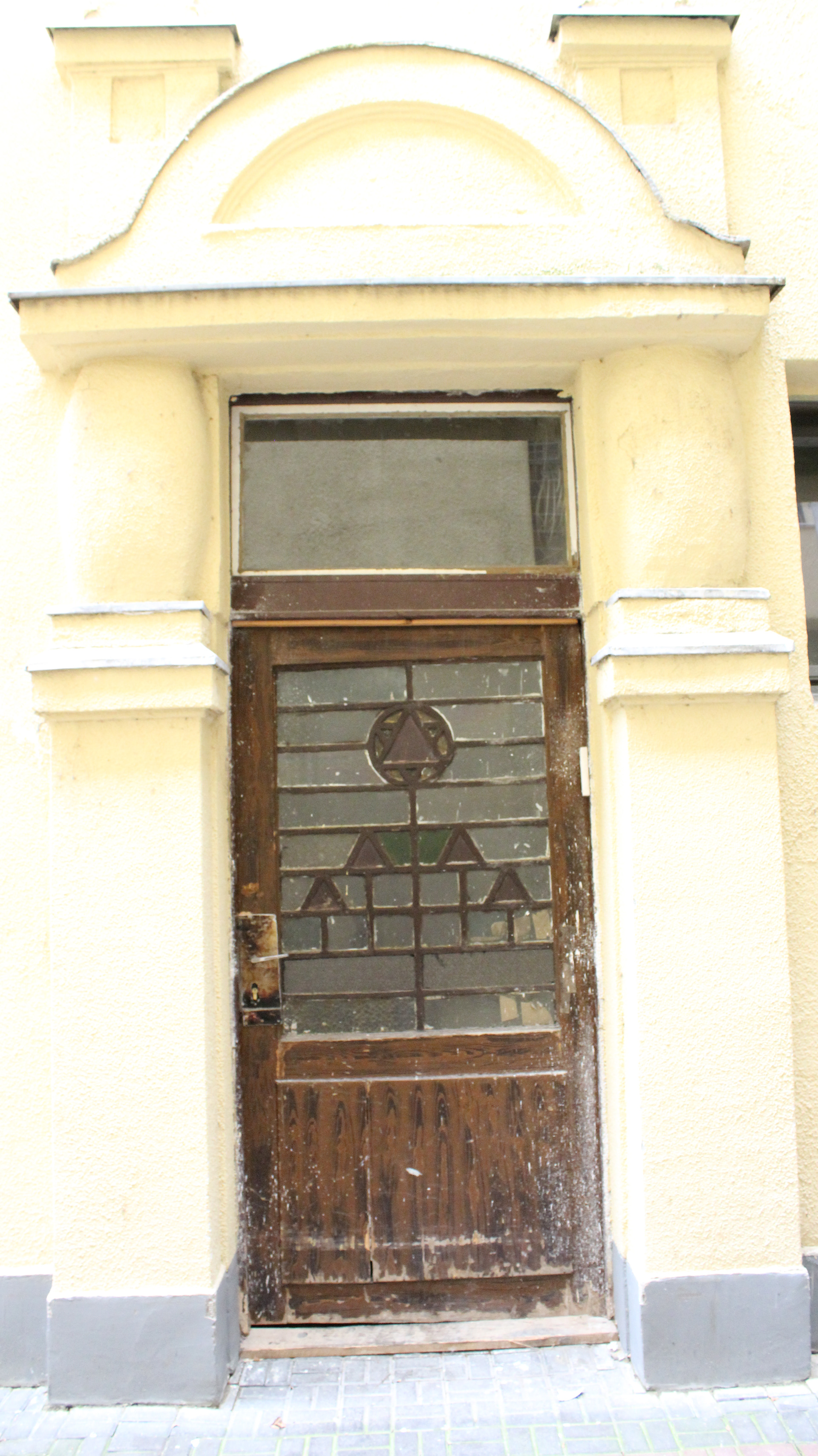 Hungarian Entry Door No. 3