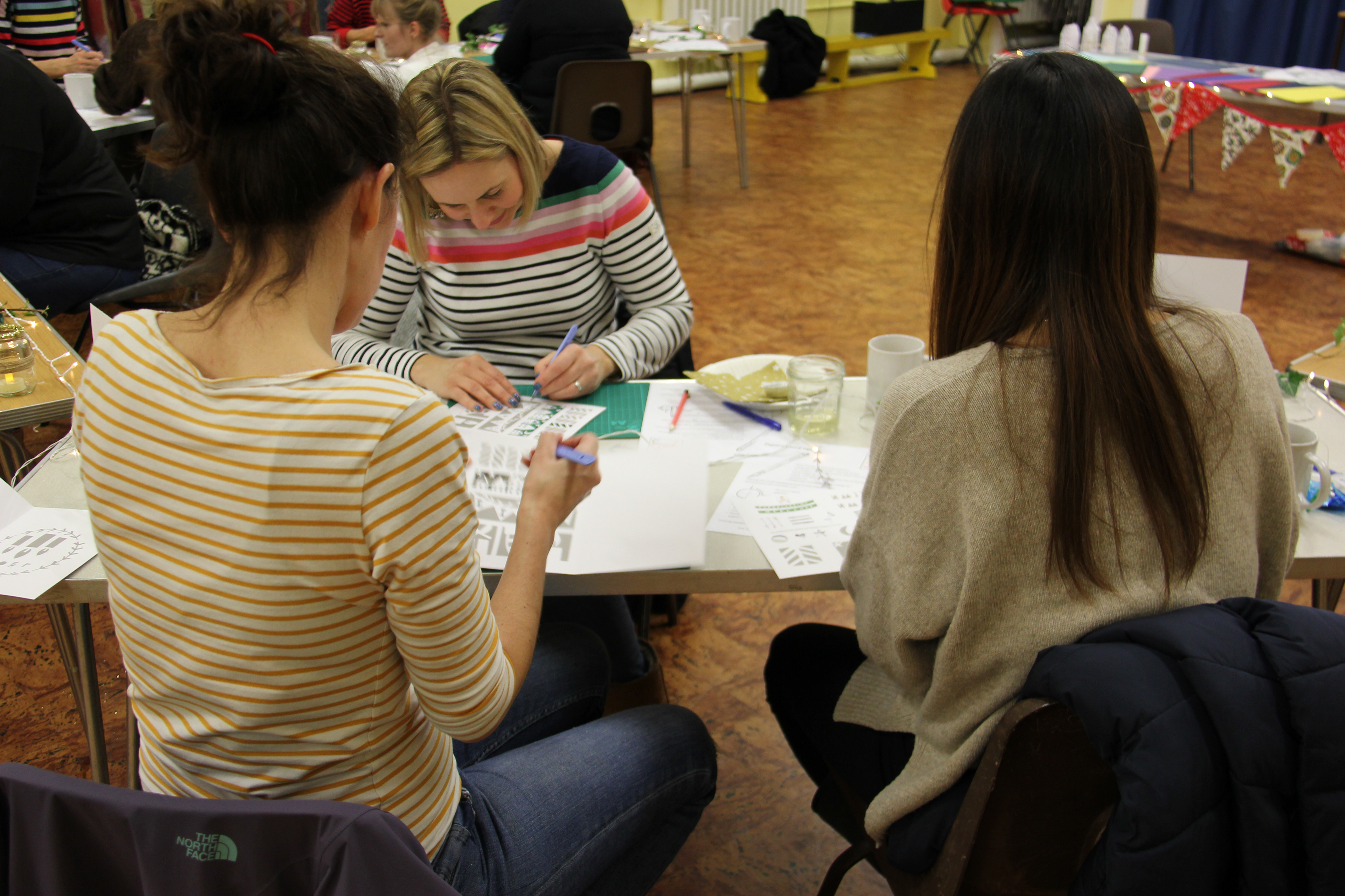 Papercutting Christmas Workshop, Witney.