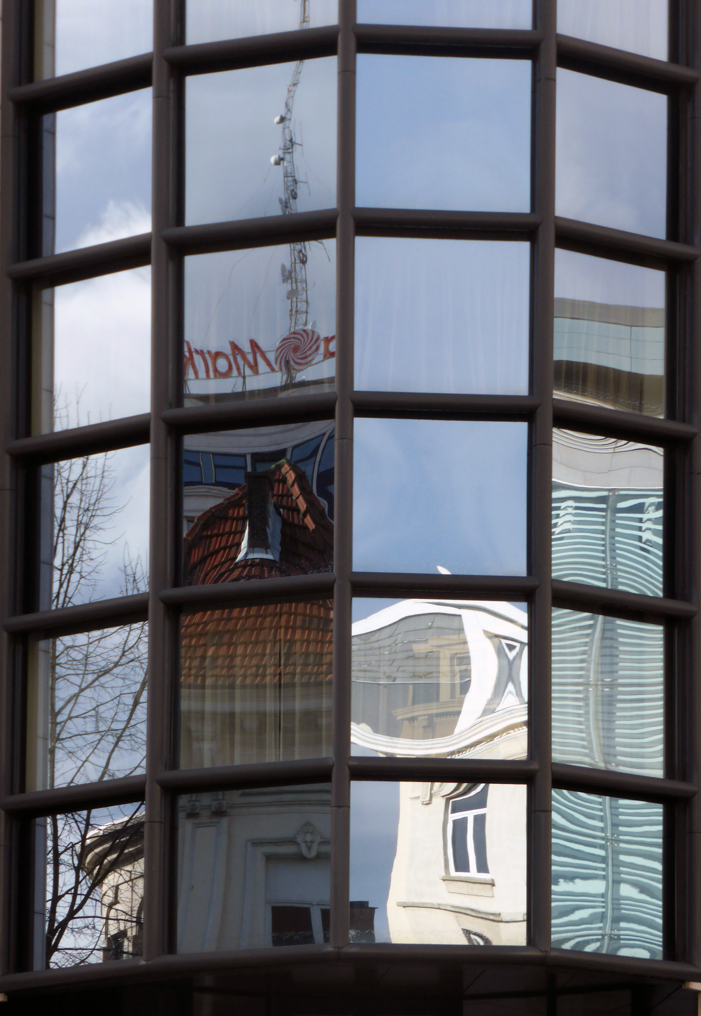 AntwerpPlease see my other Photographs at: http://www.jamespdeans.co.uk/