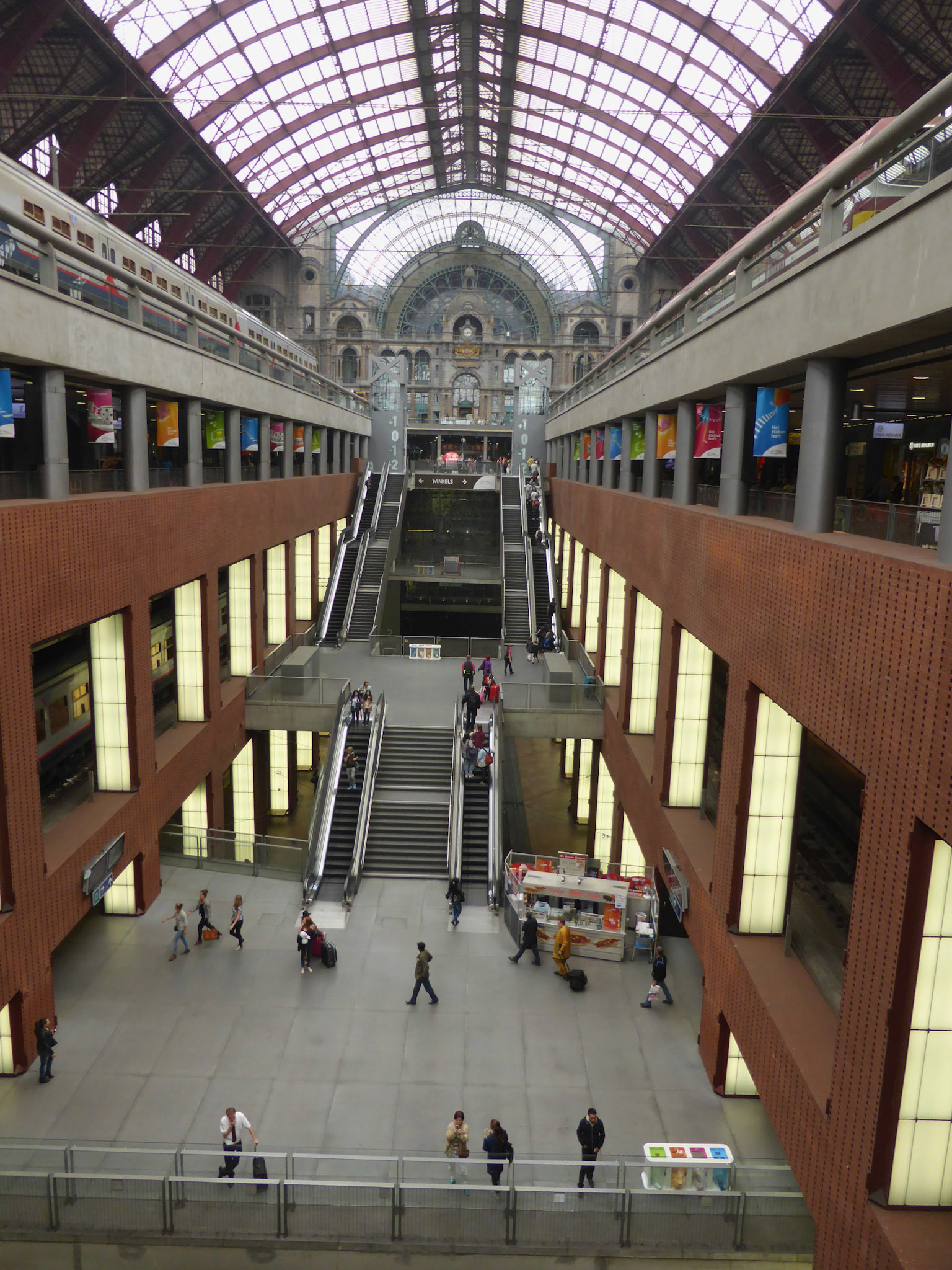 AntwerpPlease see my other Photographs at: http://www.jamespdeans.co.uk/