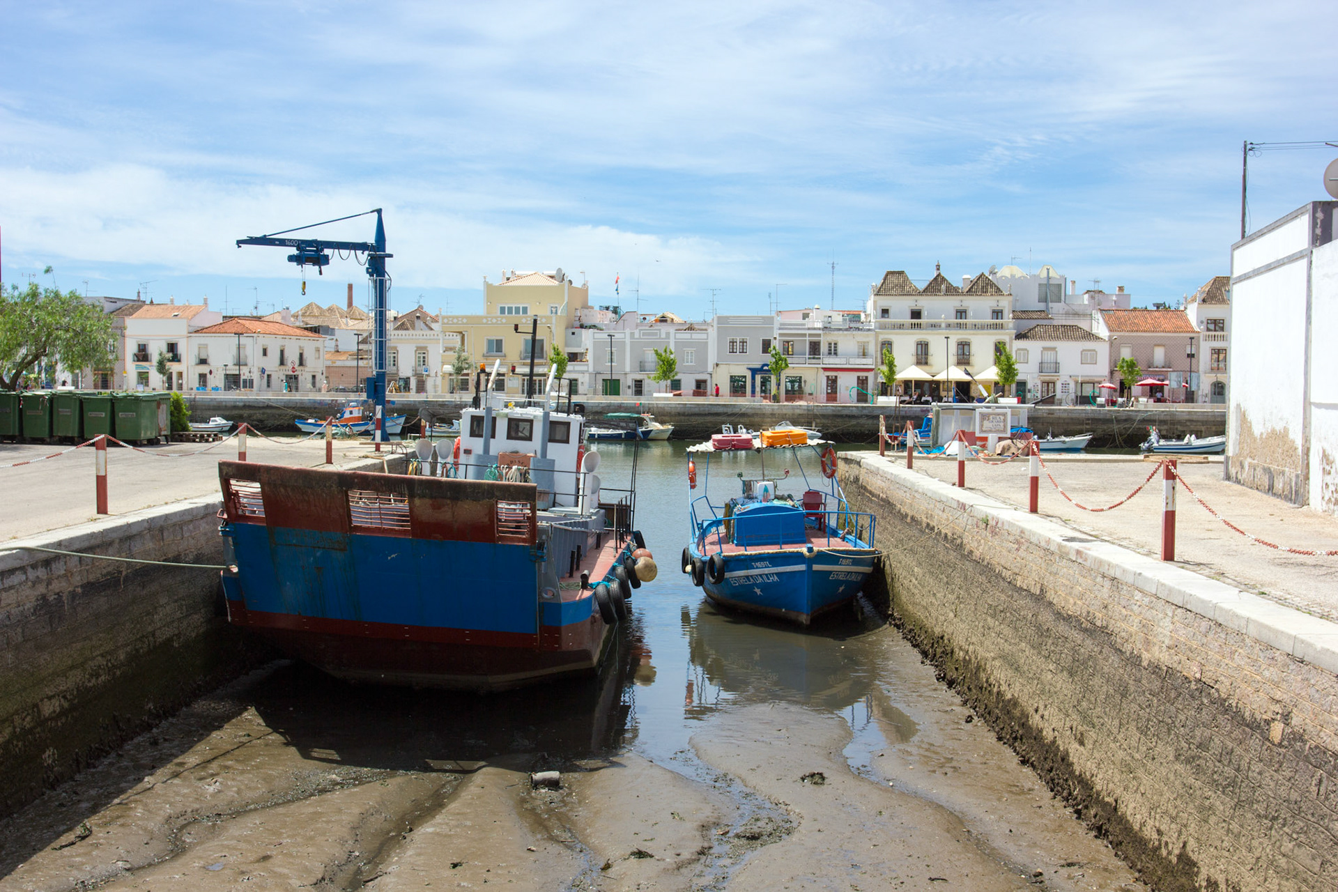 Boats moored at the Quay on the Gilão River (Tavira, Algarve, Portugal)