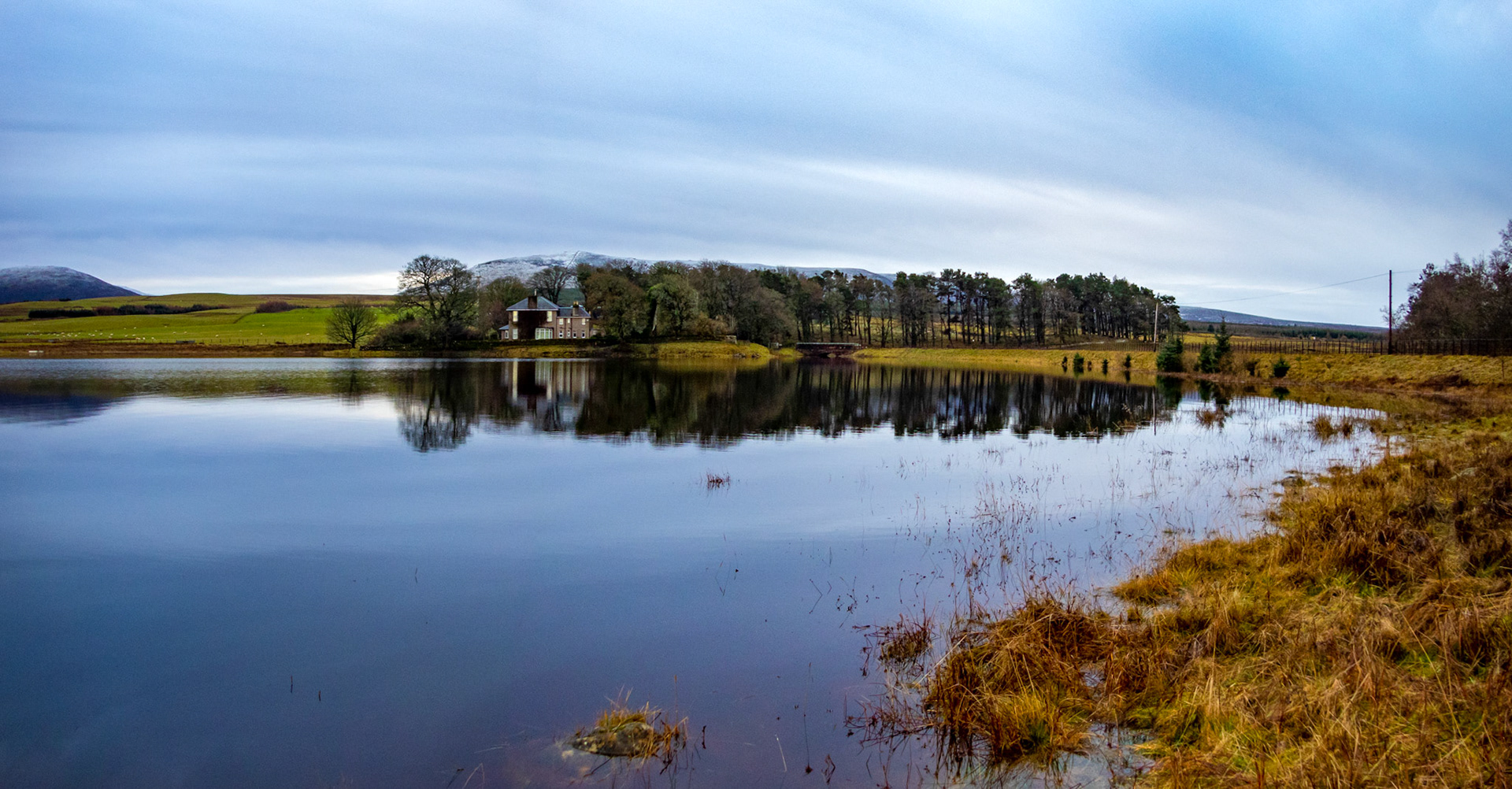 Swim at Harperrig 31 Dec 2022
