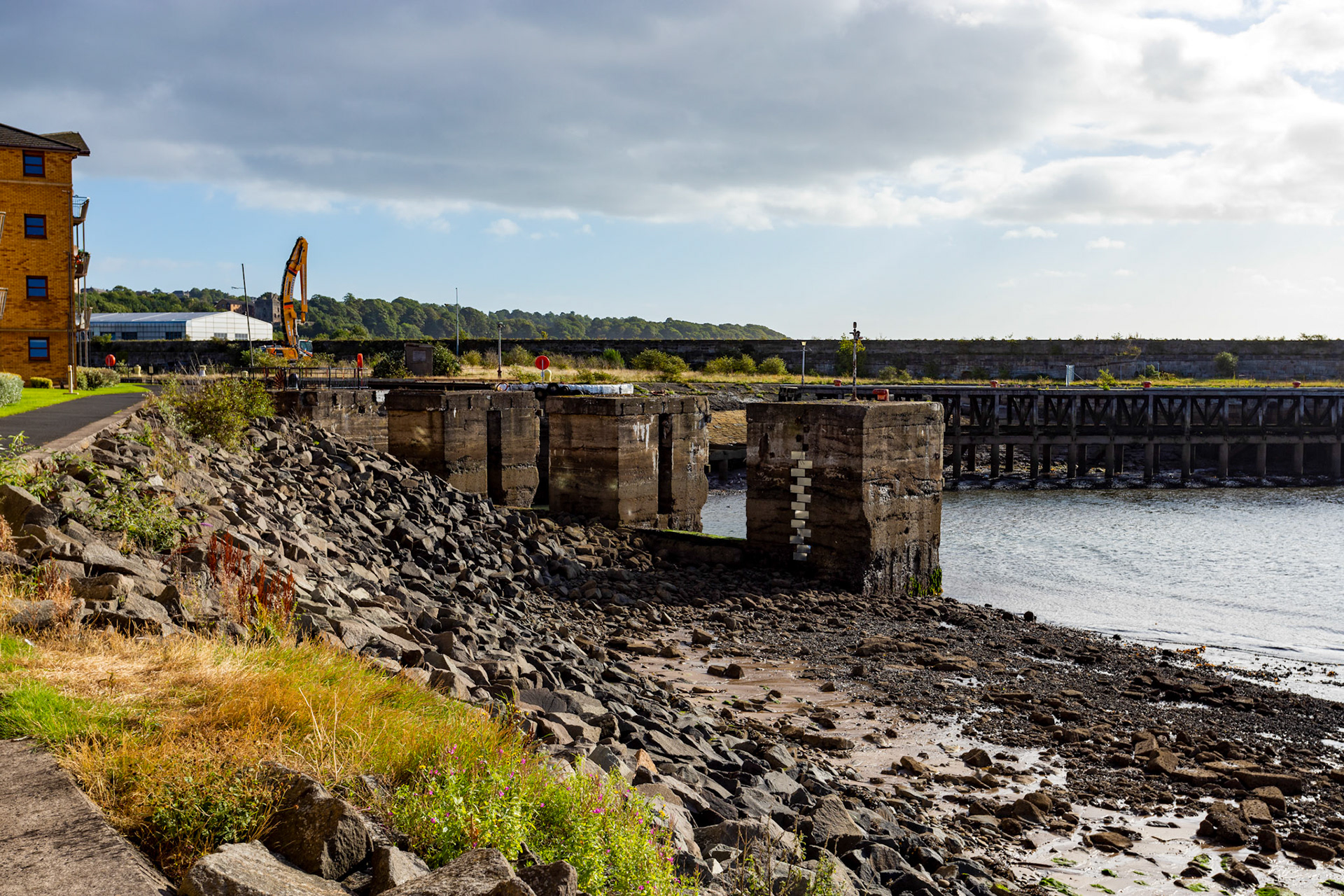 Kirkcaldy Harbour 20 August 2020Please see my other photos at JamesPDeans.co.uk
