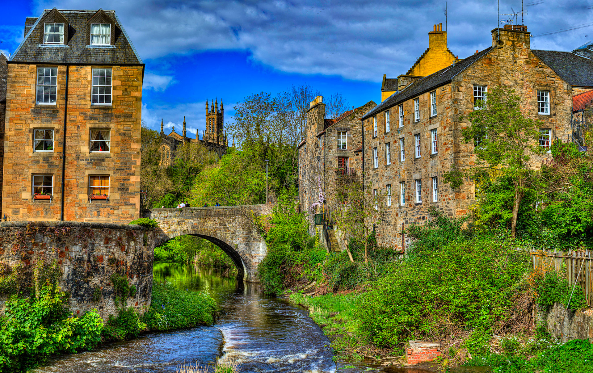 Dean Village. Edinburgh 22 May 2021 Please see my other photos at JamesPDeans.co.uk