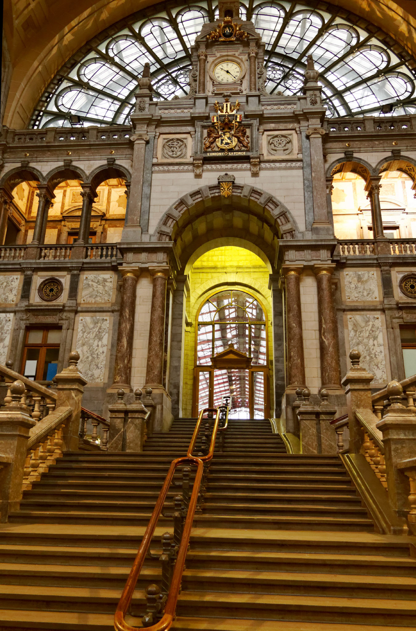 AntwerpPlease see my other Photographs at: http://www.jamespdeans.co.uk/