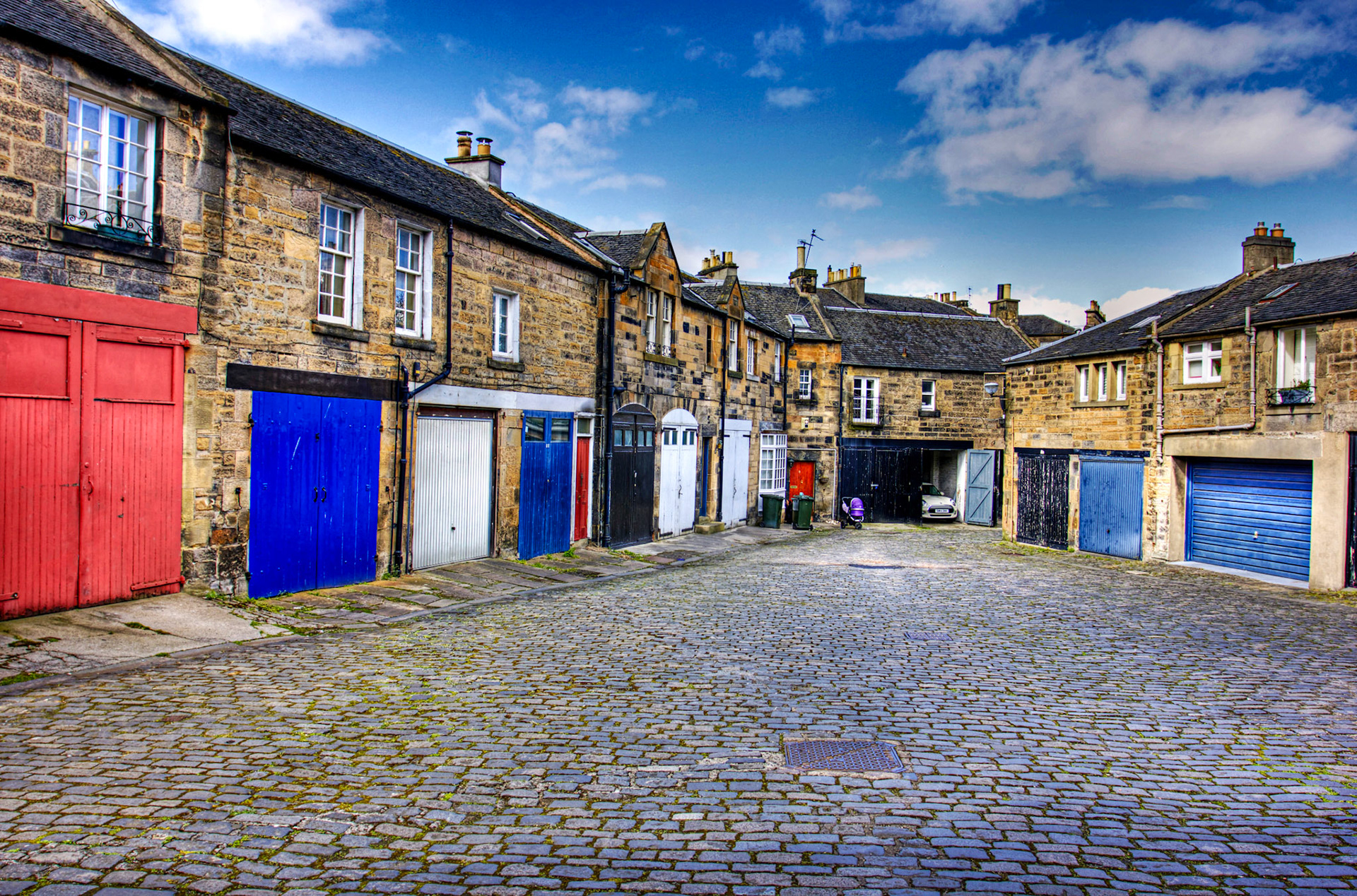 EdinburghPlease see my other Photographs at: http://www.jamespdeans.co.uk/