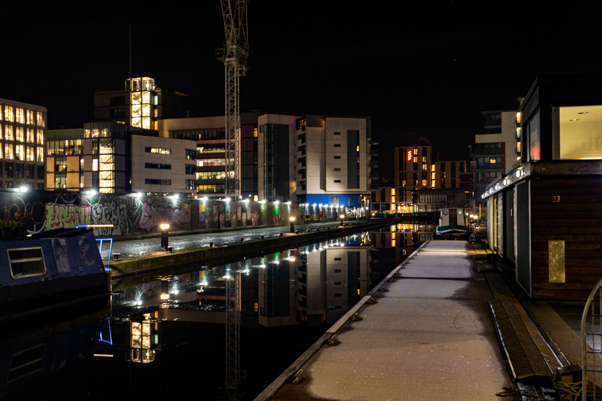 Union Canal at Leamington Lift Bridge Edinburgh 29 Nov 2022