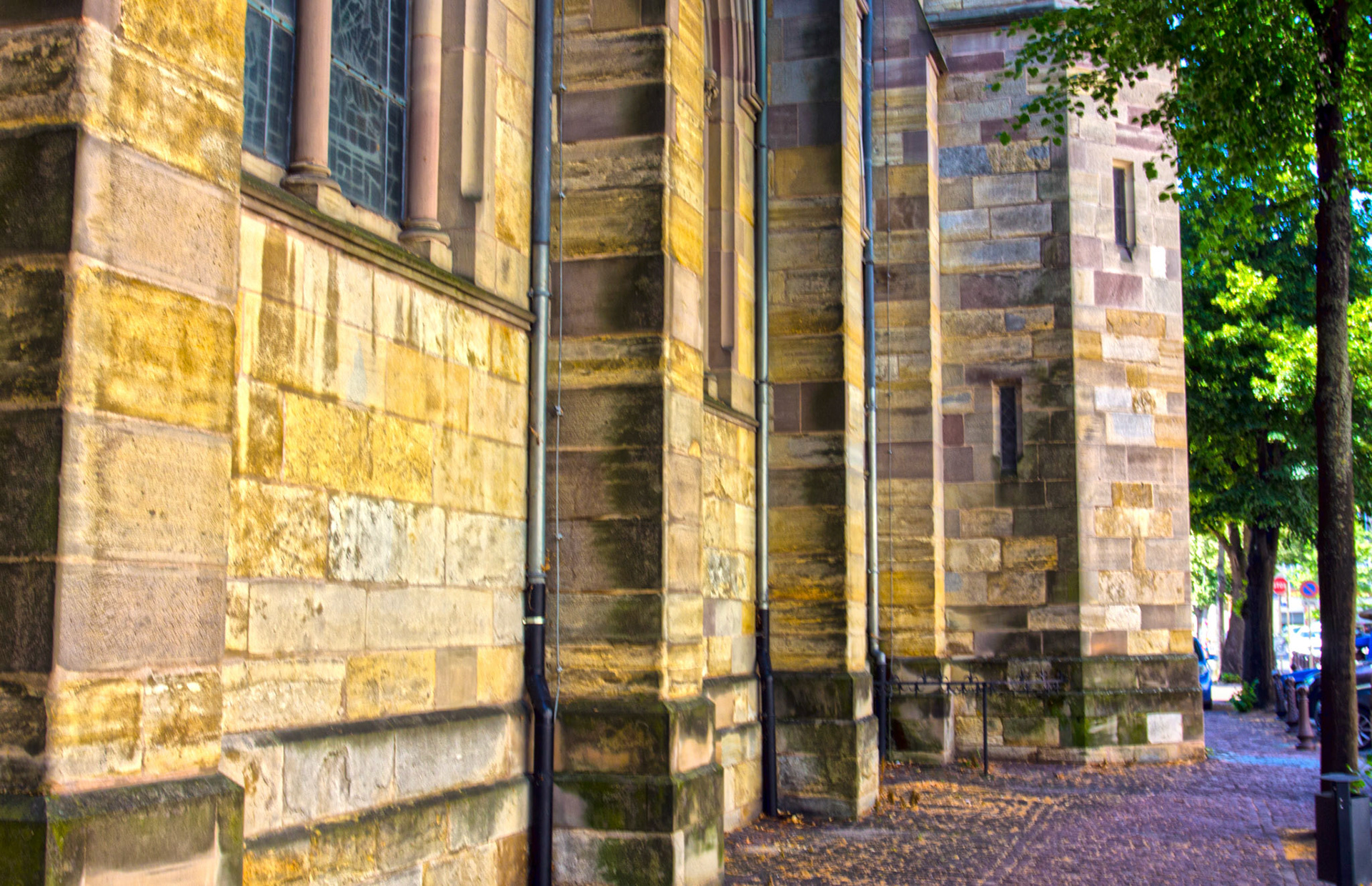 The lines of this church, and the colour of the stone, stood out just begging for a Photograph.