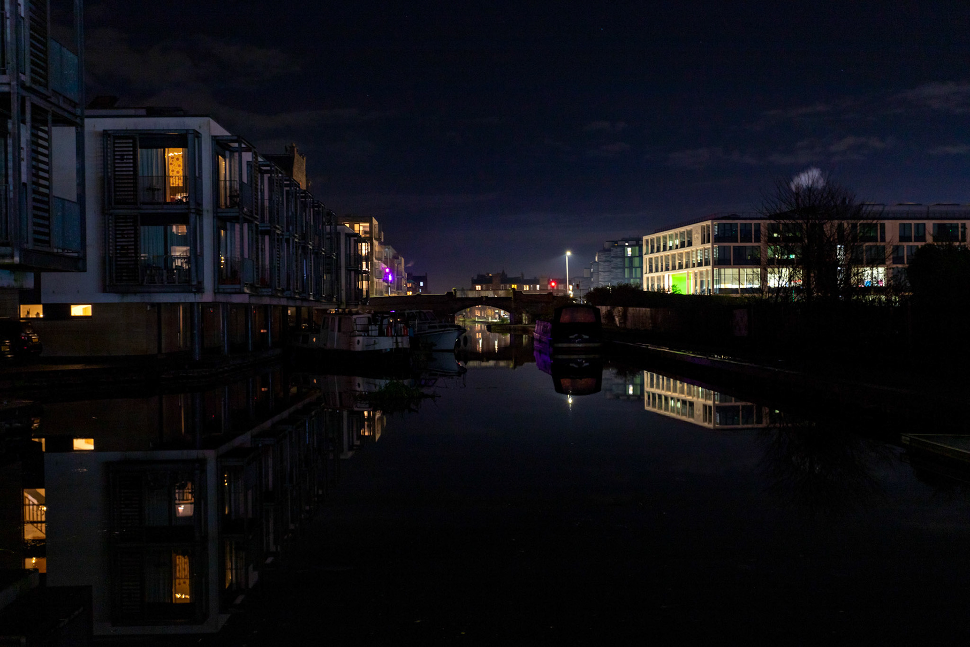 Union Canal at Leamington Lift Bridge Edinburgh 29 Nov 2022