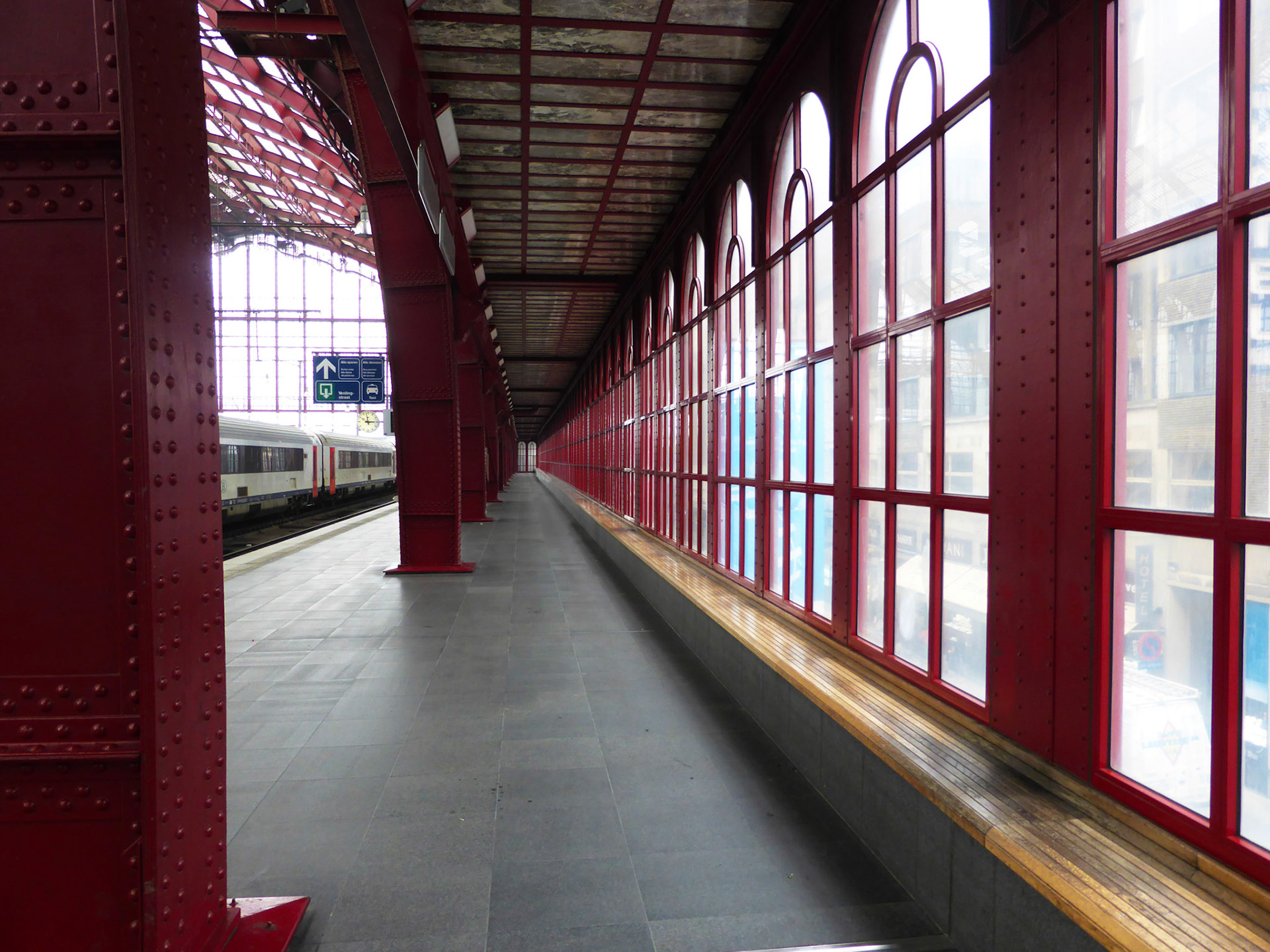 AntwerpPlease see my other Photographs at: http://www.jamespdeans.co.uk/